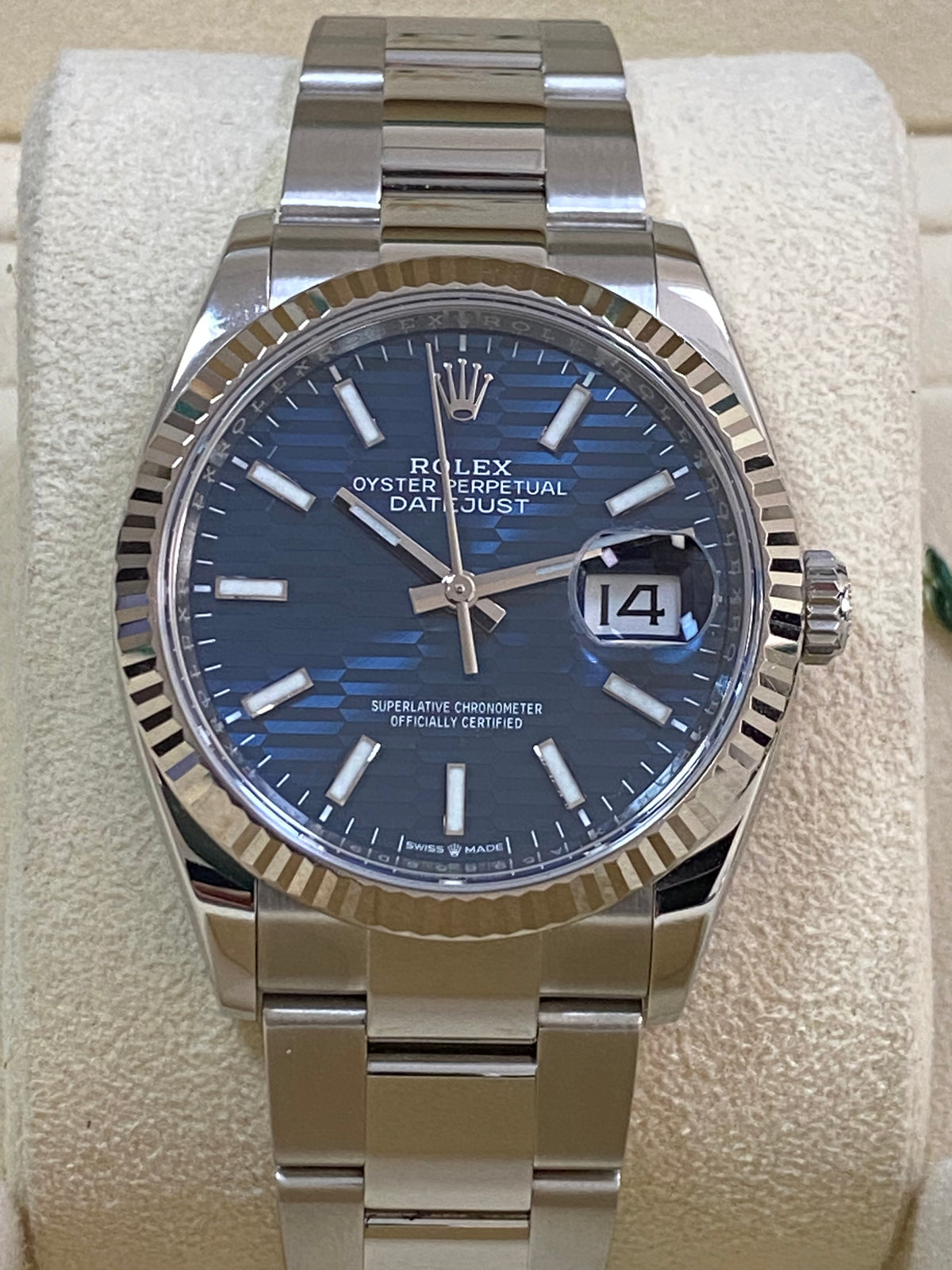 Rolex Steel Datejust 36 - 2022 - Fluted Bezel - Bright Blue Fluted-Motif Dial - Oyster Bracelet - 126234