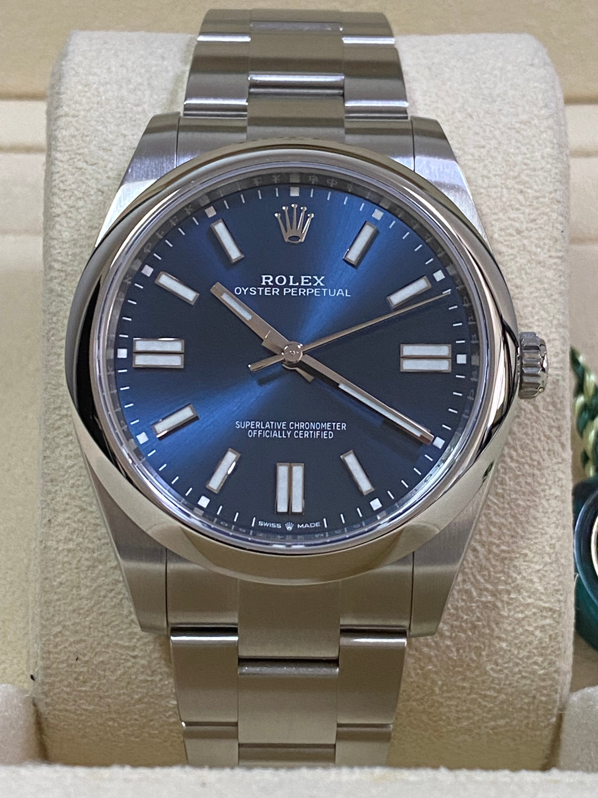 Rolex Oyster Perpetual 41 - 2023 - Domed Bezel - Bright Blue Index Dial - Oyster Bracelet - 124300