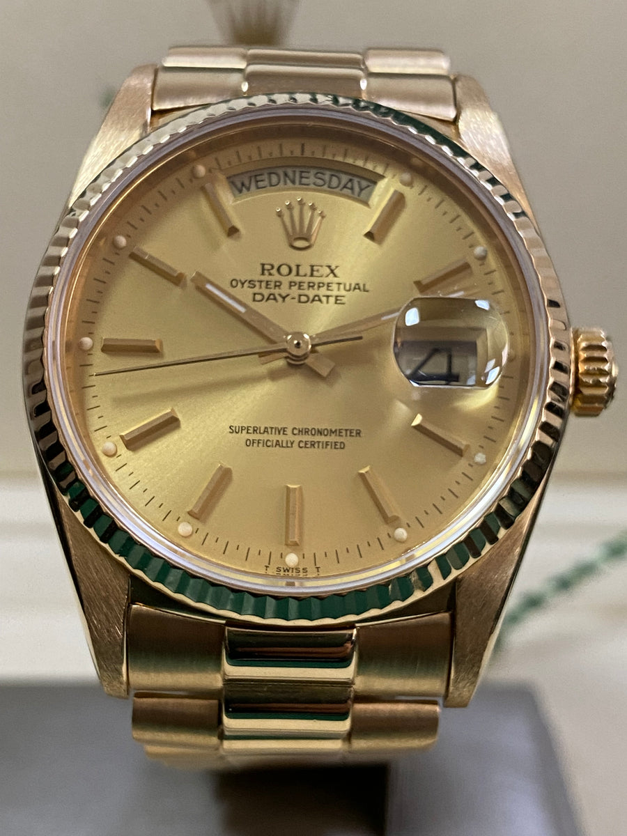 Rolex Yellow Gold Day-Date 36 - 1987 - Fluted Bezel - Champagne Index Dial - President Bracelet - 18038