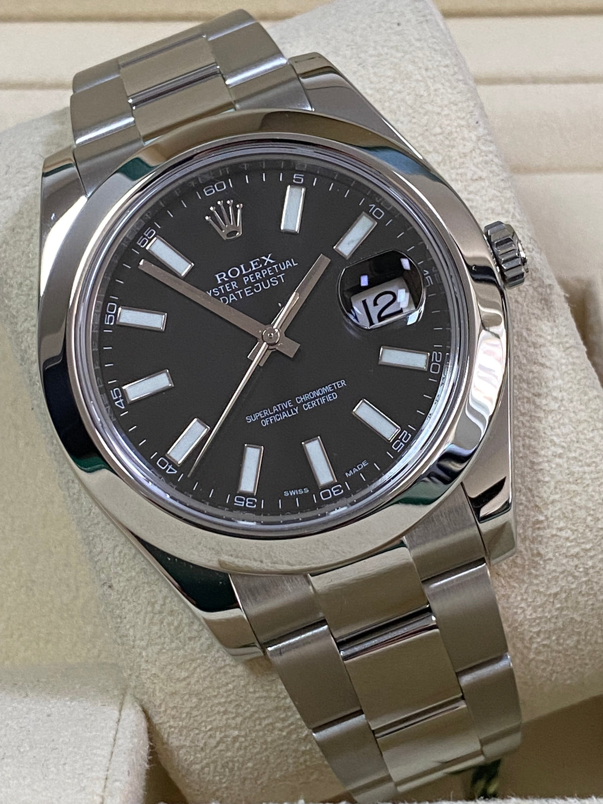 Rolex Steel Datejust II - Smooth Bezel - Black Index Dial - Oyster Bracelet - 116300