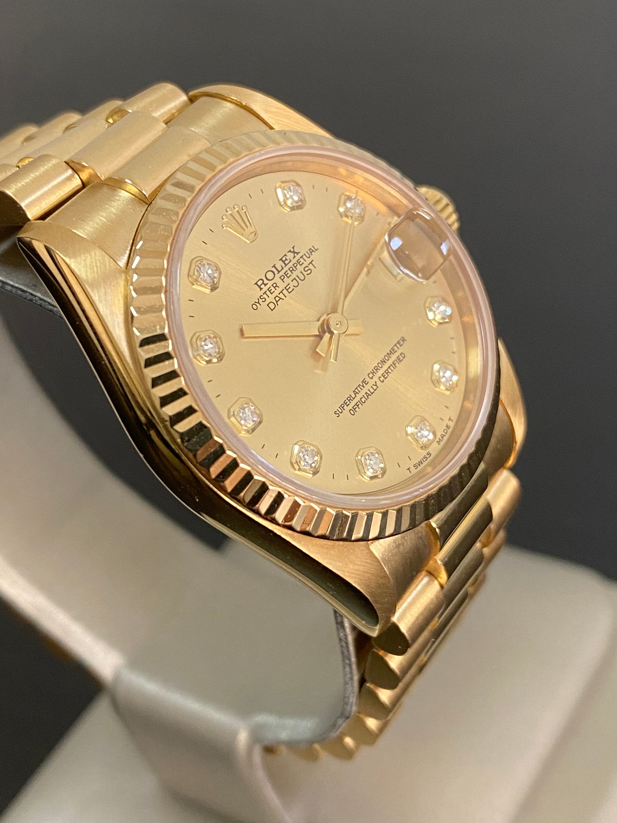 Rolex Yellow Gold Datejust 31 - W serial - Fluted Bezel - Factory Diamond Dial - President Bracelet - 68278