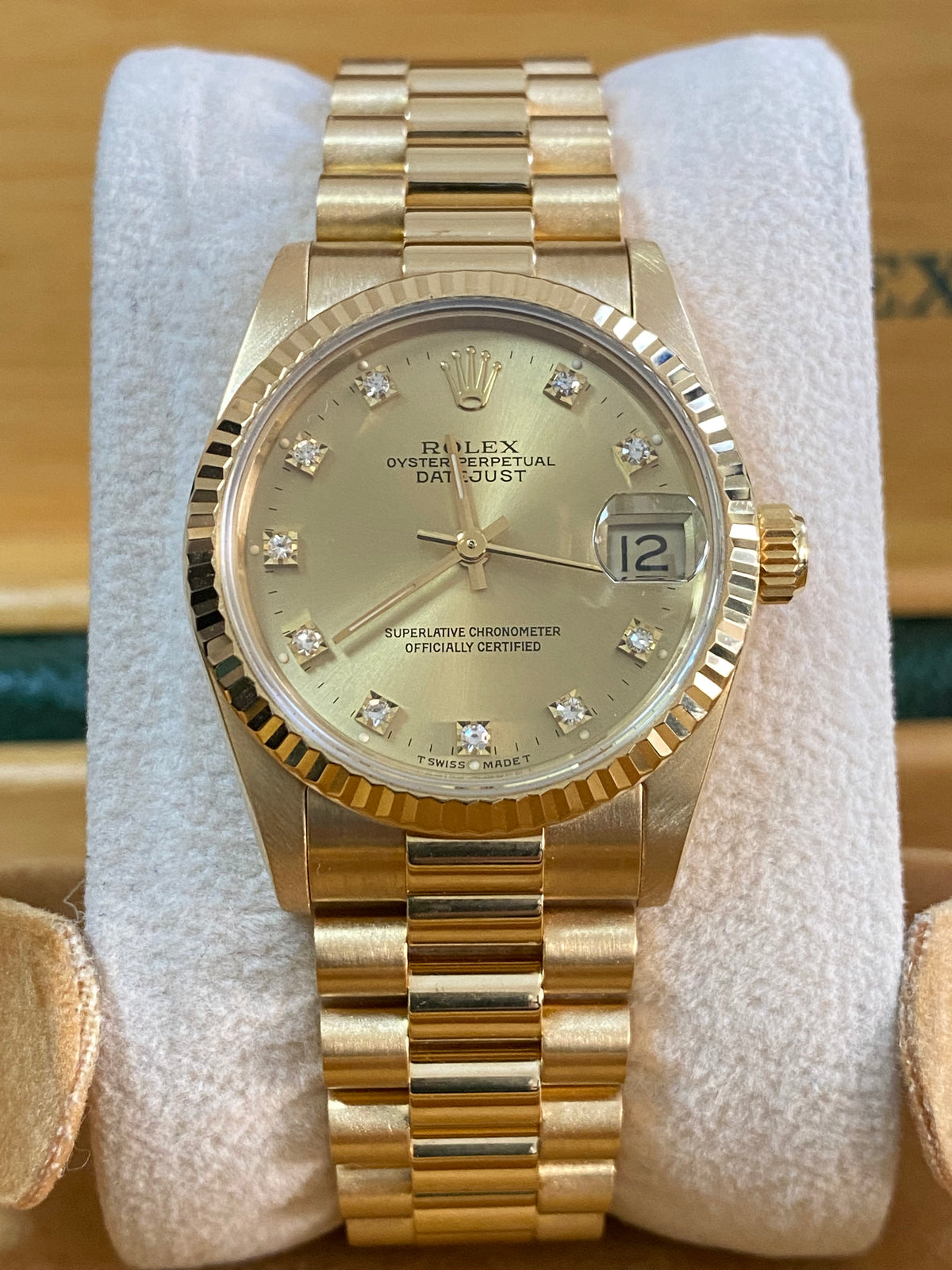 Rolex Yellow Gold Datejust 31 - N serial - Fluted Bezel - Factory Diamond Dial - President Bracelet - 68278