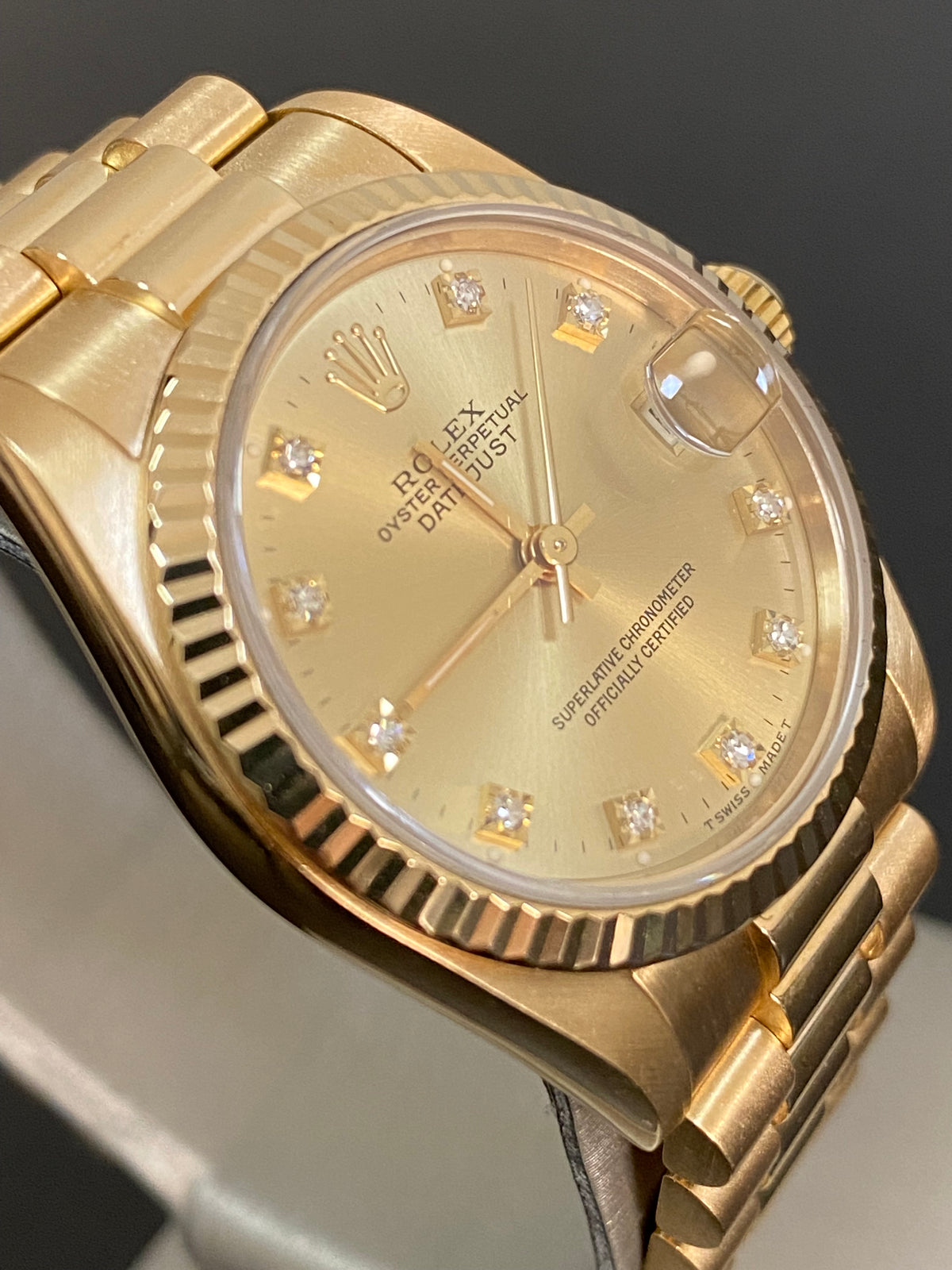 Rolex Yellow Gold Datejust 31 - N serial - Fluted Bezel - Factory Diamond Dial - President Bracelet - 68278