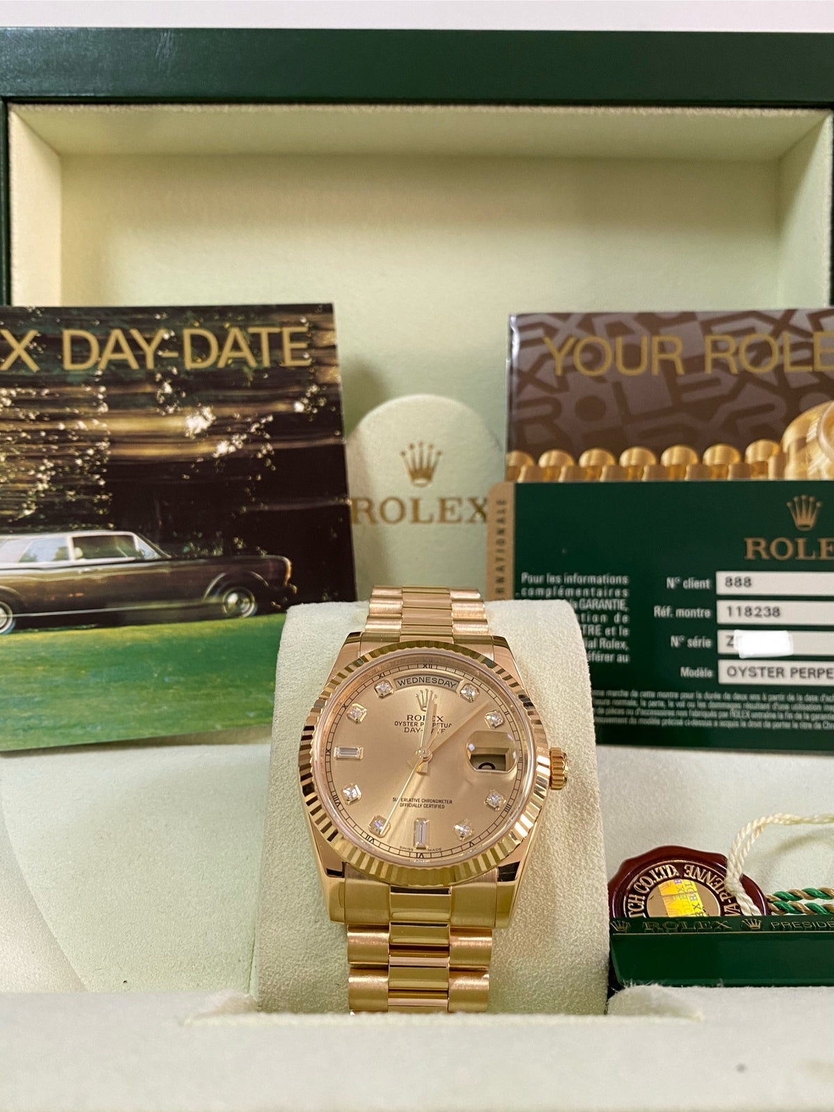 Rolex Yellow Gold Day-Date 36 - 2007 - Fluted Bezel - Factory Diamond Dial - President Bracelet - 118238 *FULL SET*