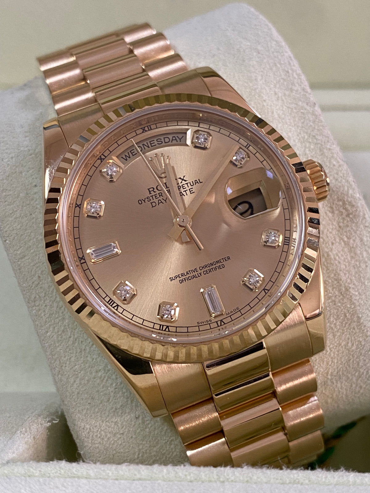 Rolex Yellow Gold Day-Date 36 - 2007 - Fluted Bezel - Factory Diamond Dial - President Bracelet - 118238 *FULL SET*