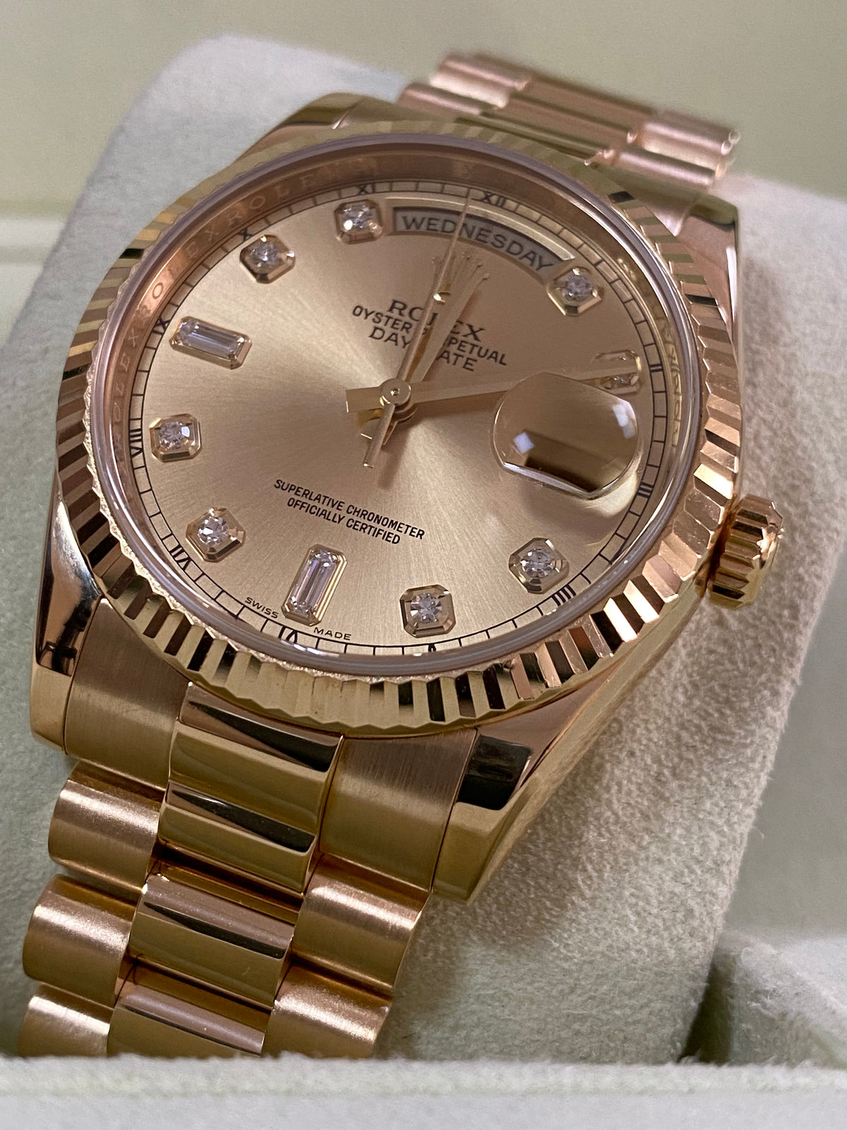 Rolex Yellow Gold Day-Date 36 - 2007 - Fluted Bezel - Factory Diamond Dial - President Bracelet - 118238 *FULL SET*