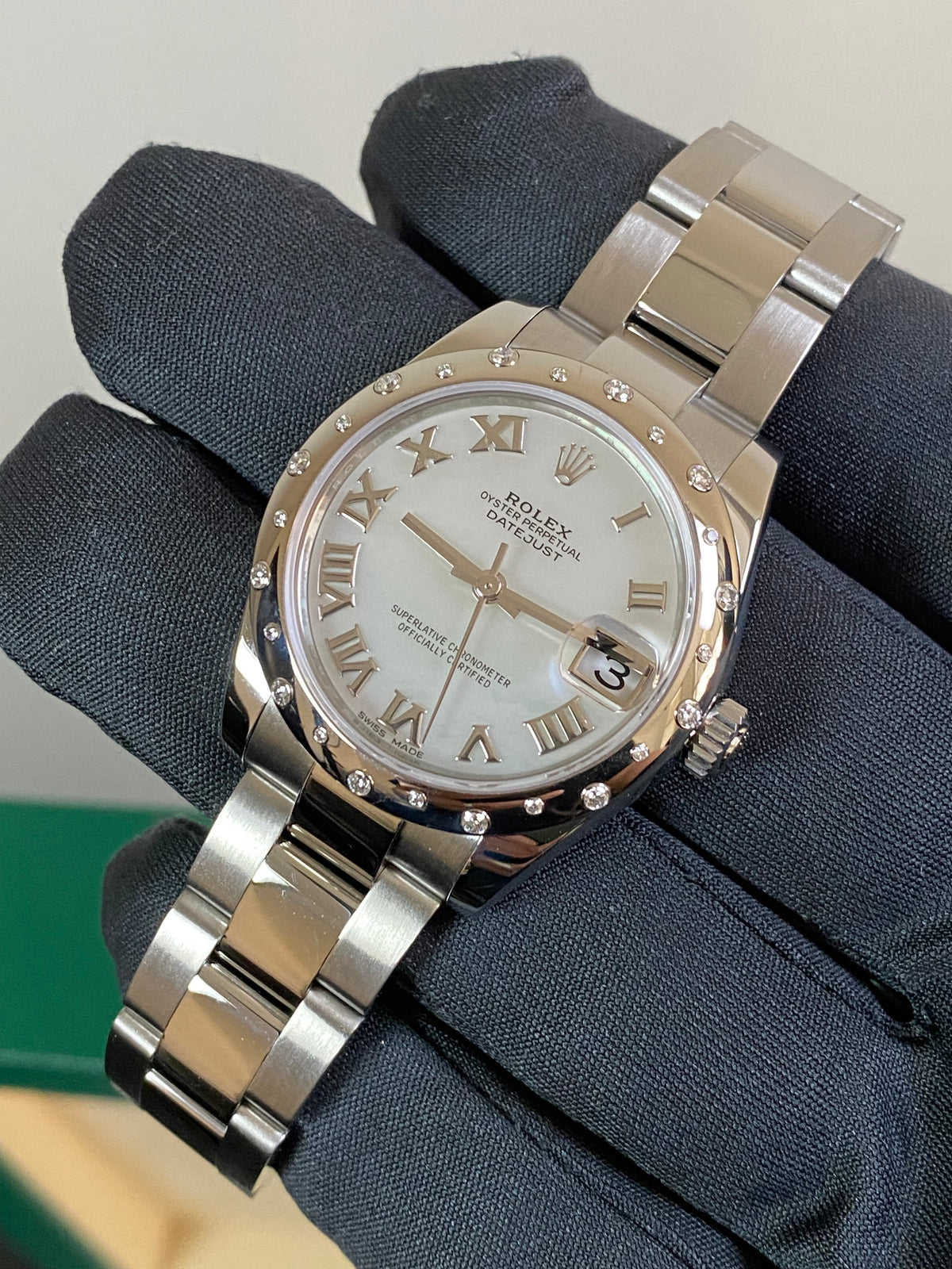 Rolex Steel and White Gold Datejust 31 - 2020 - Diamond Bezel - Mother-Of-Pearl Roman Dial - Oyster Bracelet - 178344