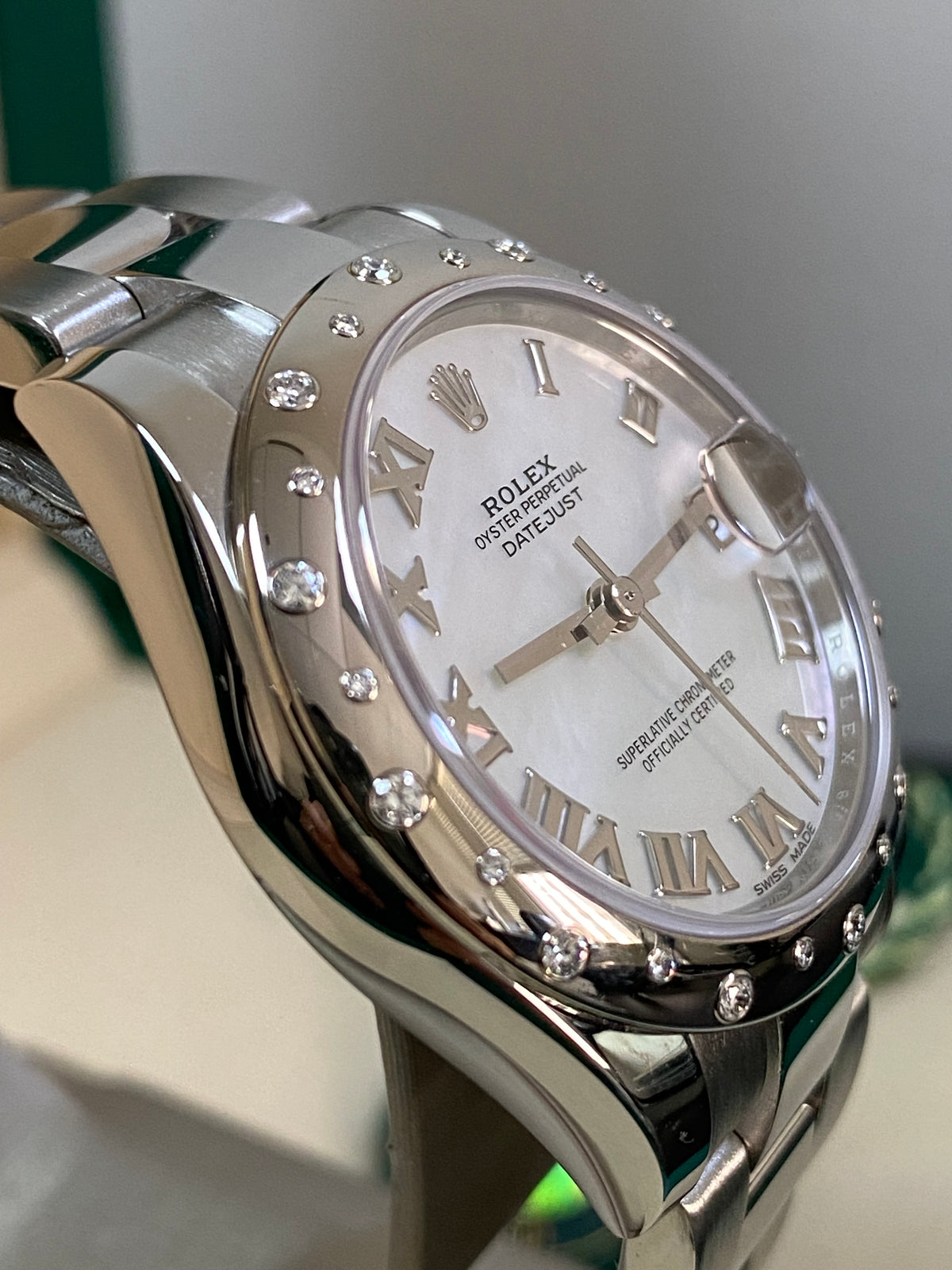 Rolex Steel and White Gold Datejust 31 - 2020 - Diamond Bezel - Mother-Of-Pearl Roman Dial - Oyster Bracelet - 178344