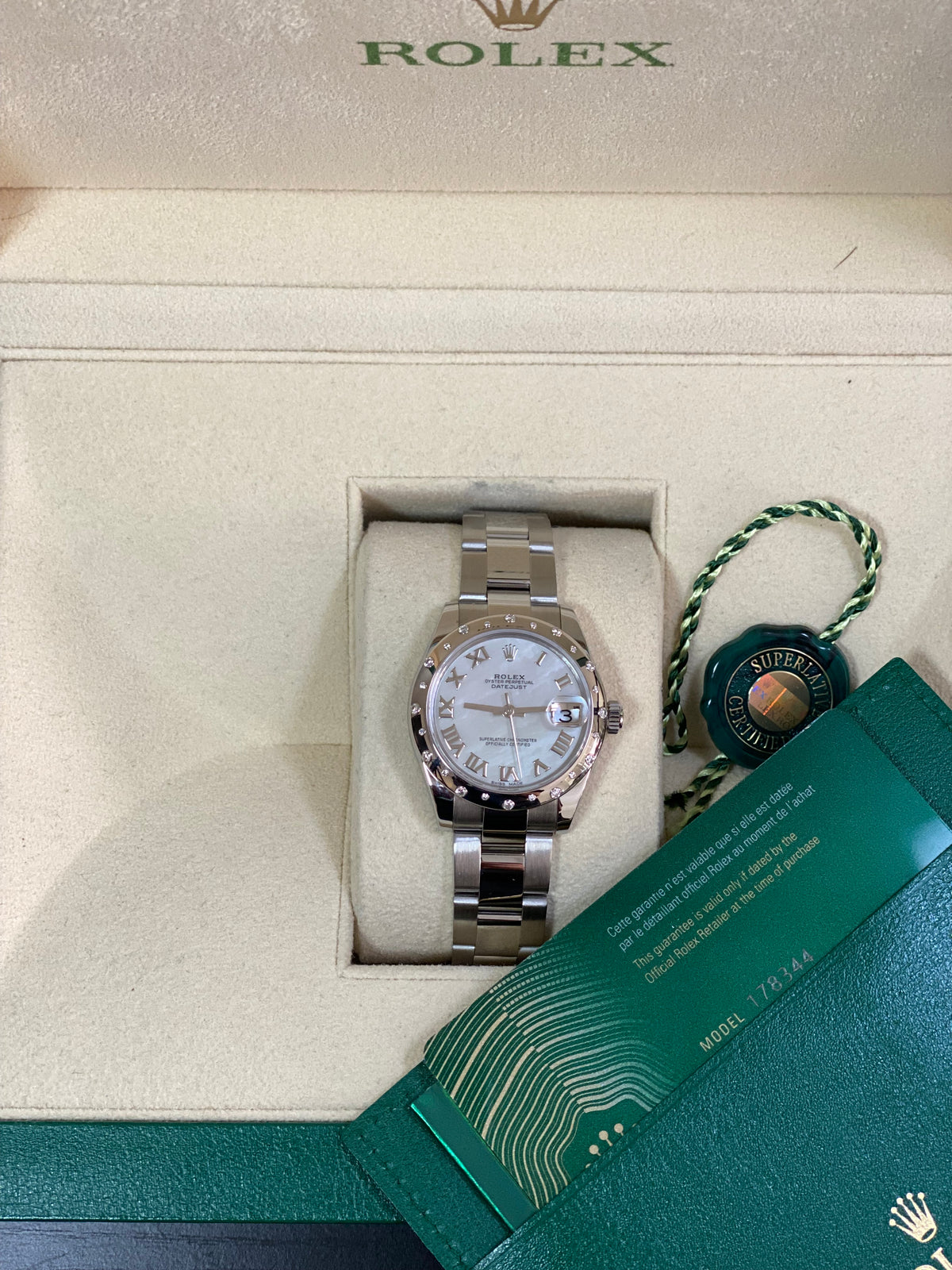 Rolex Steel and White Gold Datejust 31 - 2020 - Diamond Bezel - Mother-Of-Pearl Roman Dial - Oyster Bracelet - 178344