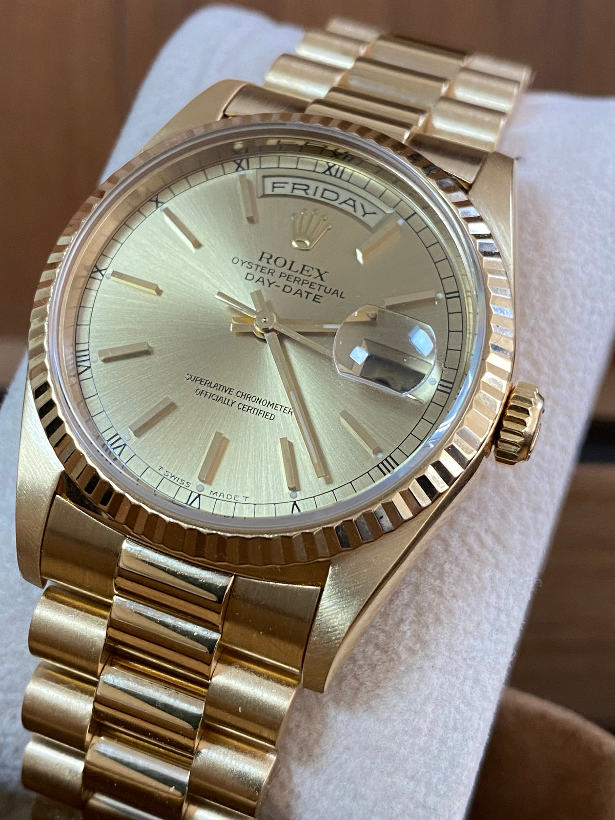 Rolex Yellow Gold Day-Date 36 - W serial - Fluted Bezel - Champagne Index Dial - Double Quickset - President Bracelet - 18238