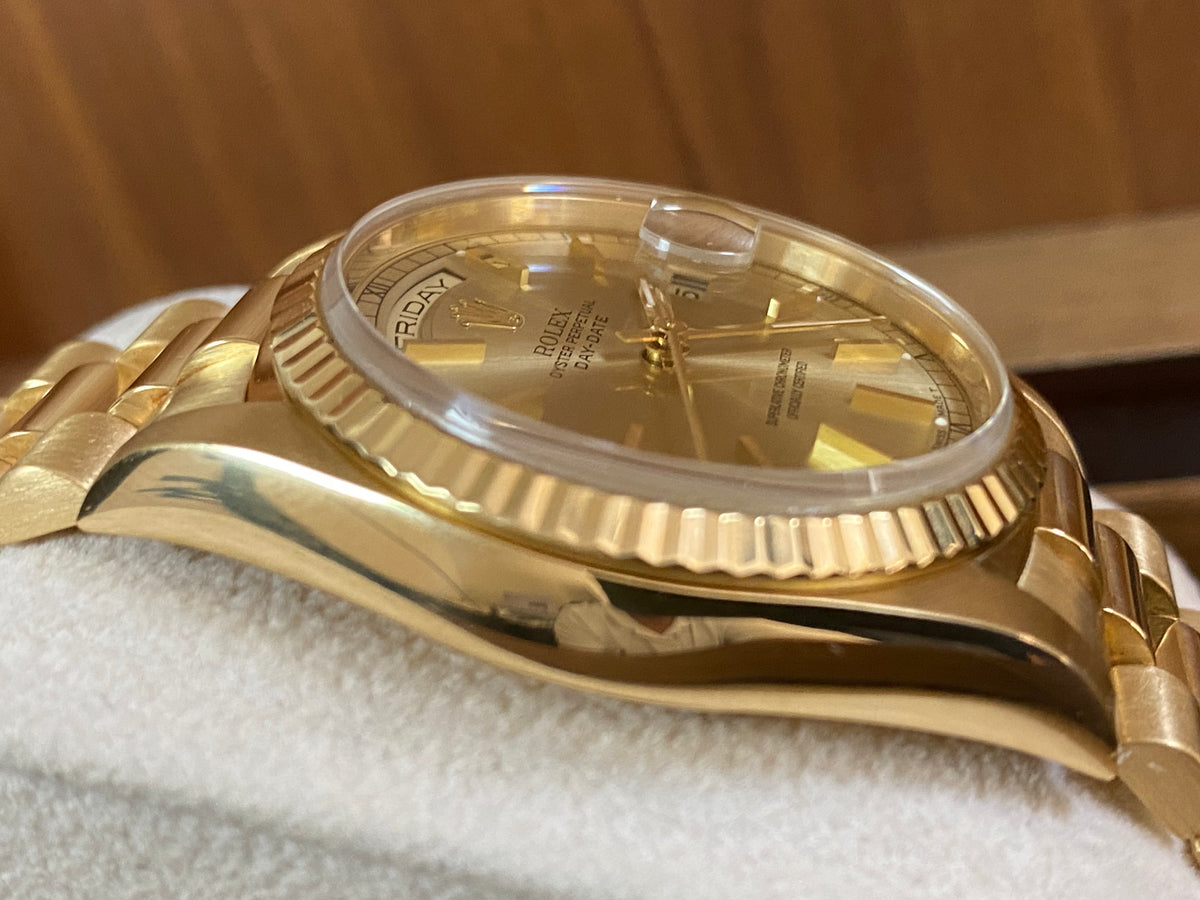 Rolex Yellow Gold Day-Date 36 - W serial - Fluted Bezel - Champagne Index Dial - Double Quickset - President Bracelet - 18238