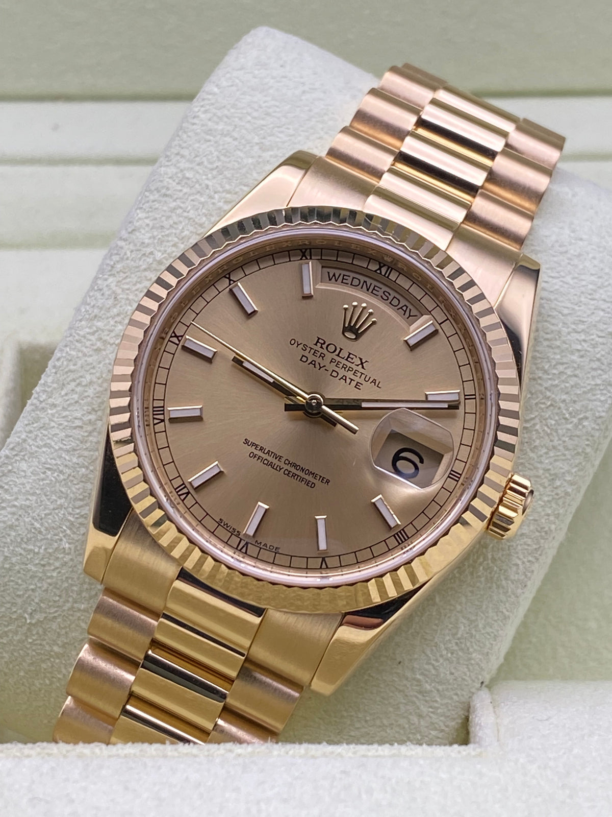 Rolex Yellow Gold Day-Date 36 - 2008 - Fluted Bezel - Champagne Index Dial - President Bracelet - 118238