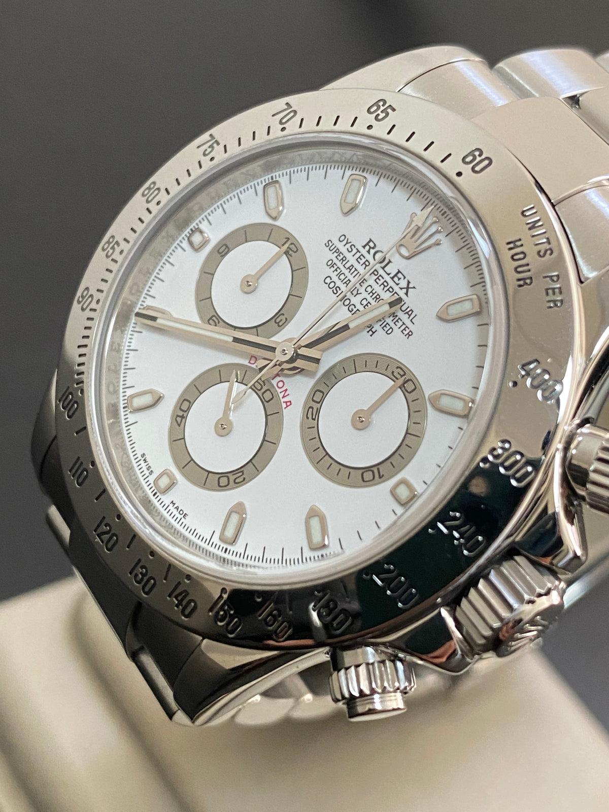 Rolex Steel Cosmograph Daytona - White Index Dial - 116520