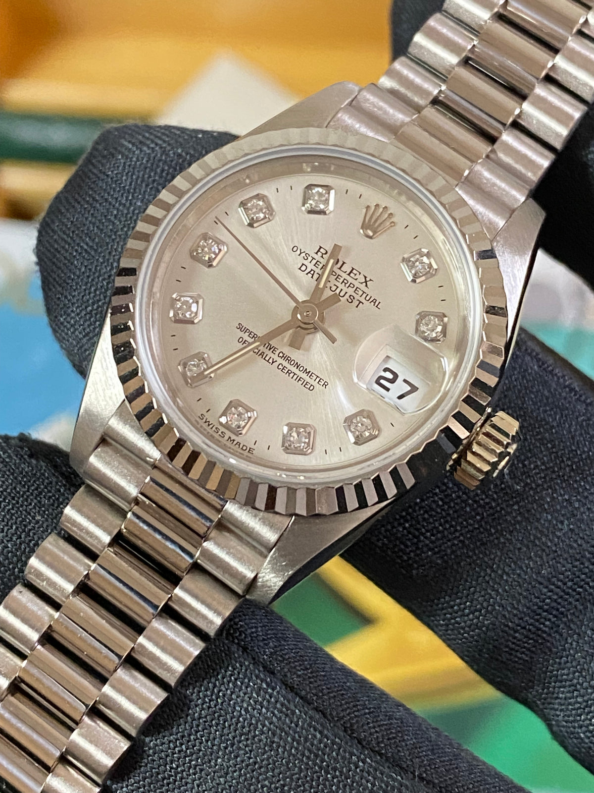 Rolex White Gold Lady-Datejust - 1995 - Fluted Bezel - Factory Diamond Dial - President Bracelet - 69179 *FULL SET*