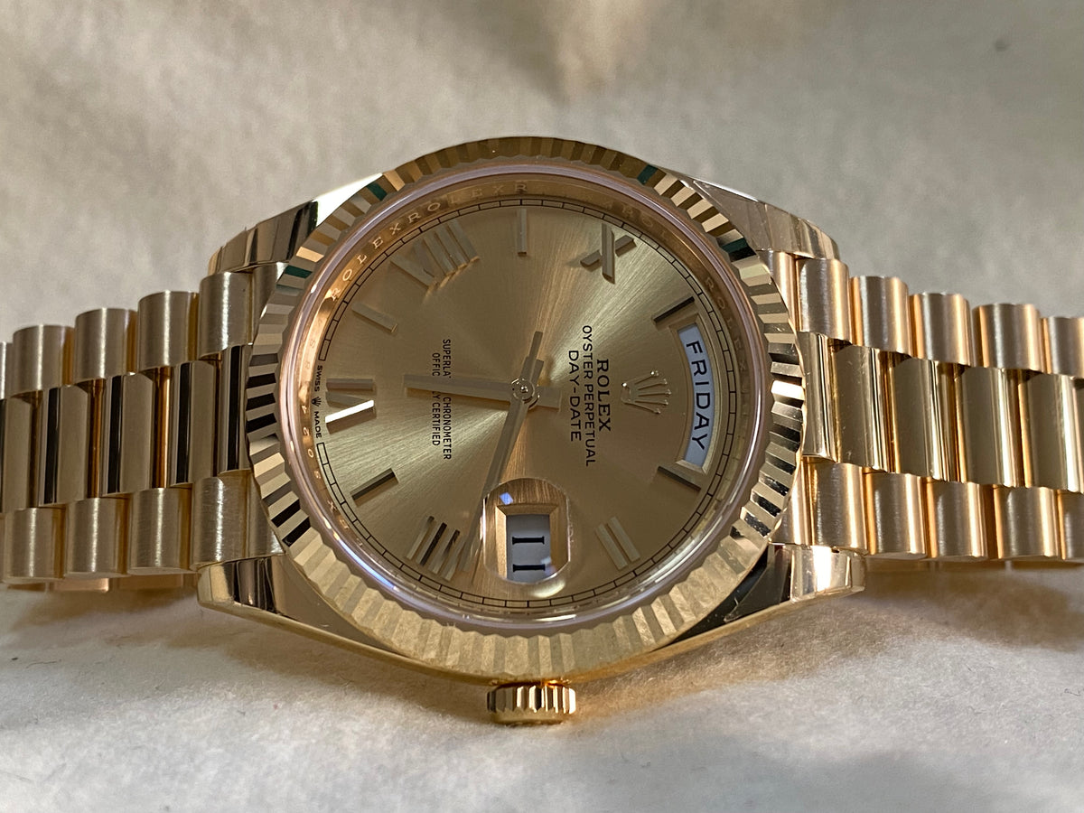 Rolex Yellow Gold Day-Date 40 - 2023 - Fluted Bezel - Champagne Roman Dial - President Bracelet - 228238