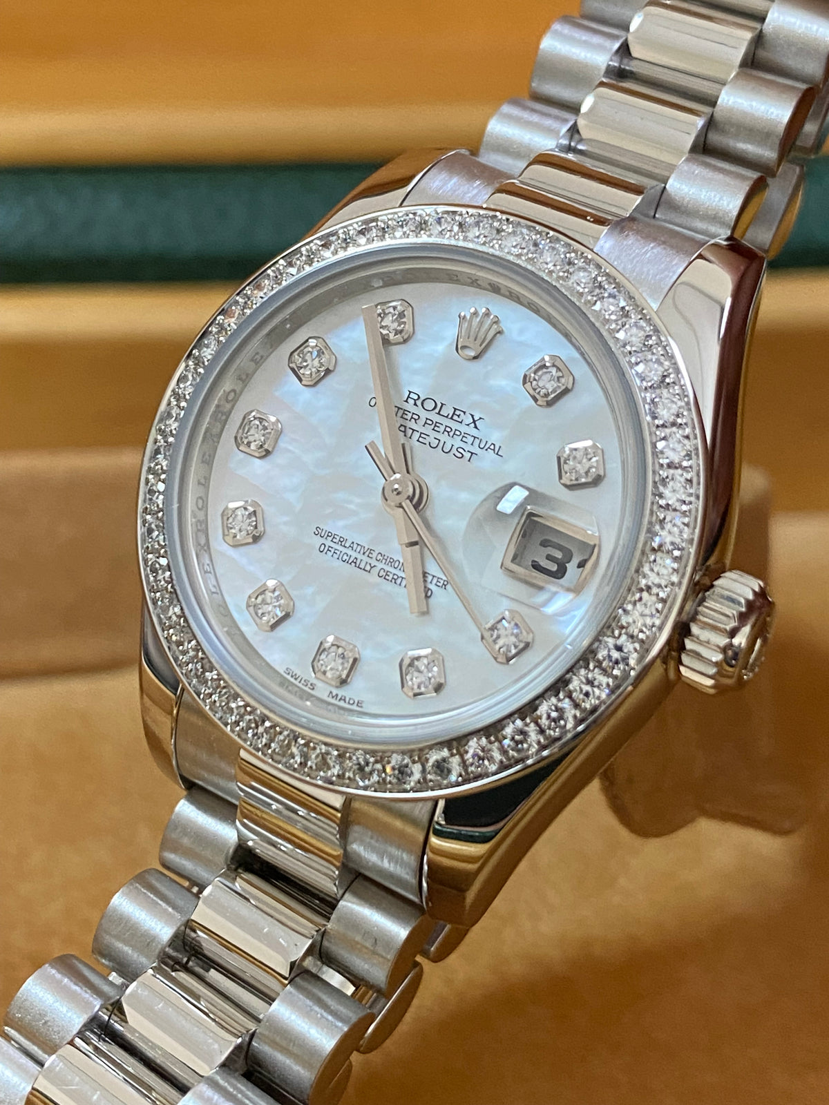 Rolex Platinum Lady-Datejust - Diamond Bezel - Mother-Of-Pearl Diamond Dial - President Bracelet - 179136