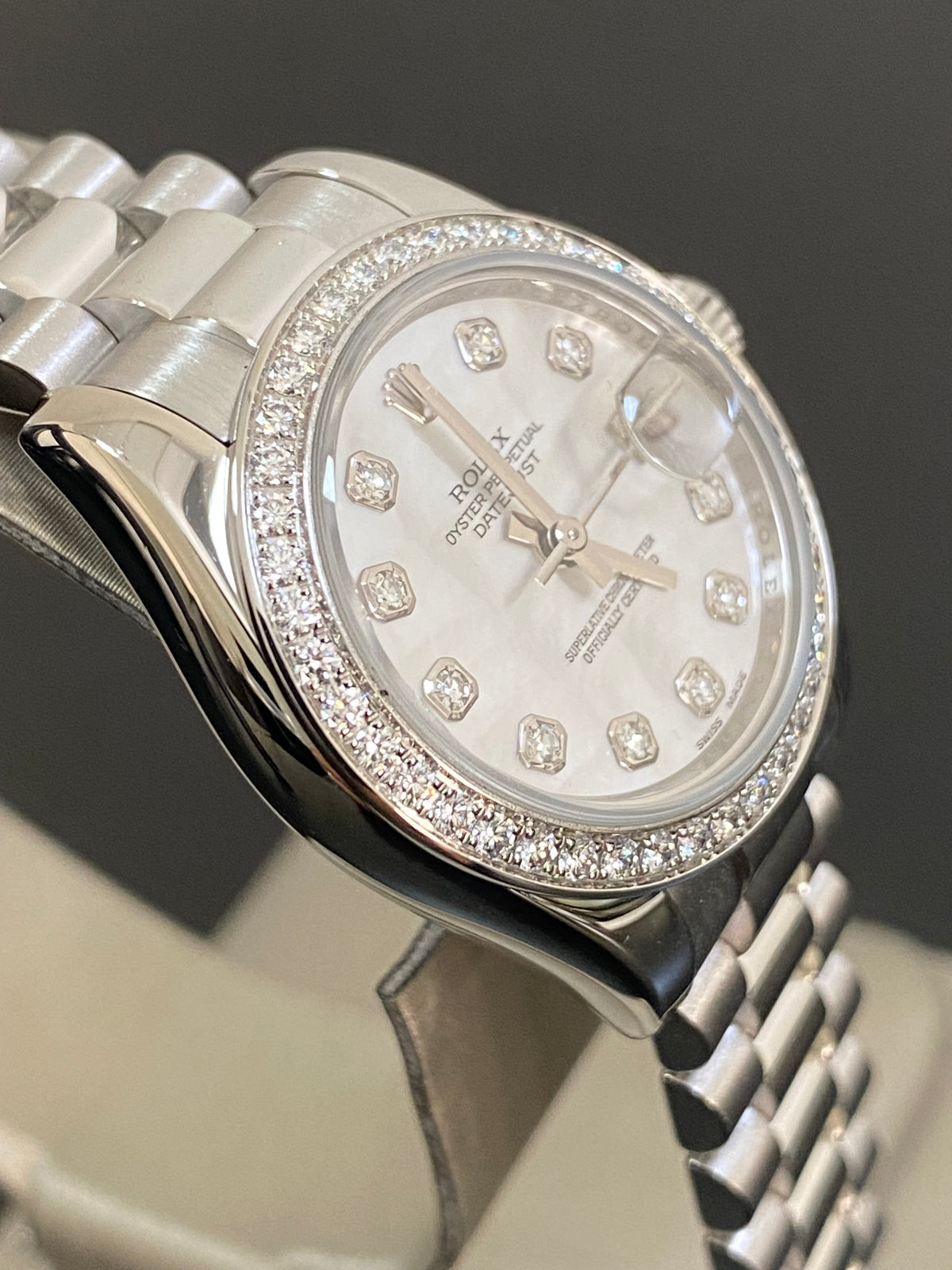 Rolex Platinum Lady-Datejust - Diamond Bezel - Mother-Of-Pearl Diamond Dial - President Bracelet - 179136