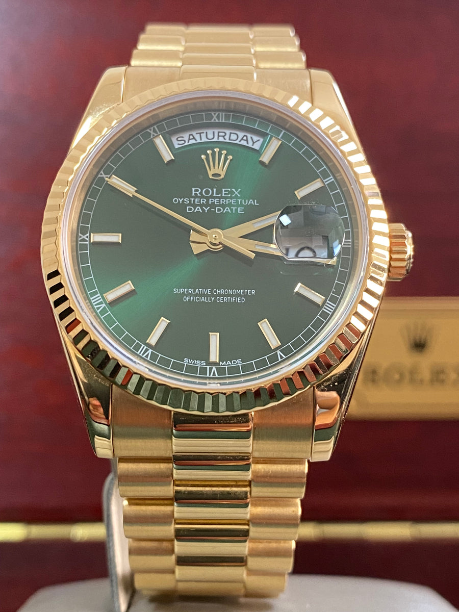 Rolex Yellow Gold Day-Date 36 - K serial - Fluted Bezel - Green Dial - President Bracelet - 118238 *FULL SET*