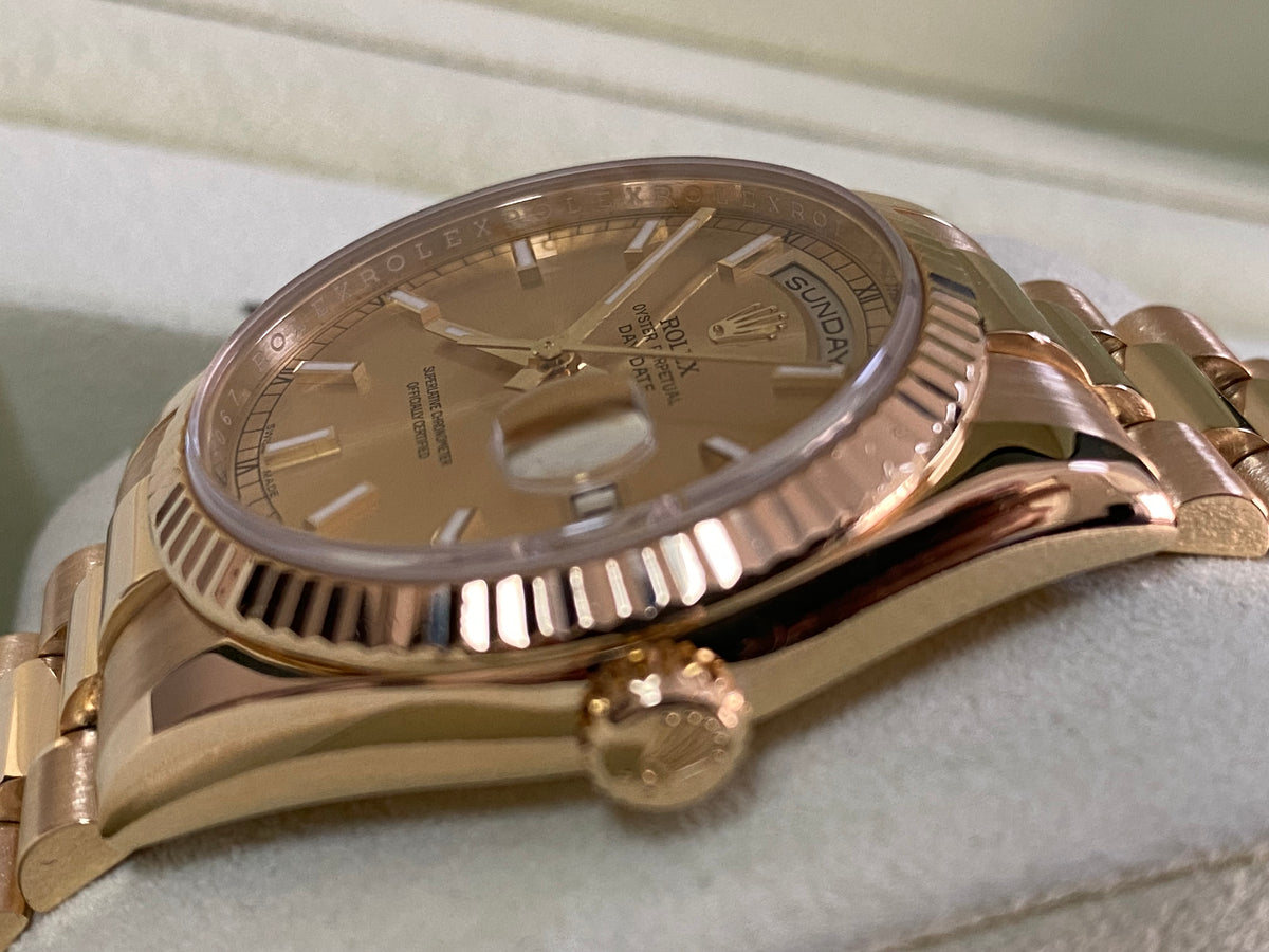 Rolex Yellow Gold Day-Date 36 - G serial - Fluted Bezel - Champagne Dial - President Bracelet - 118238 *FULL SET*