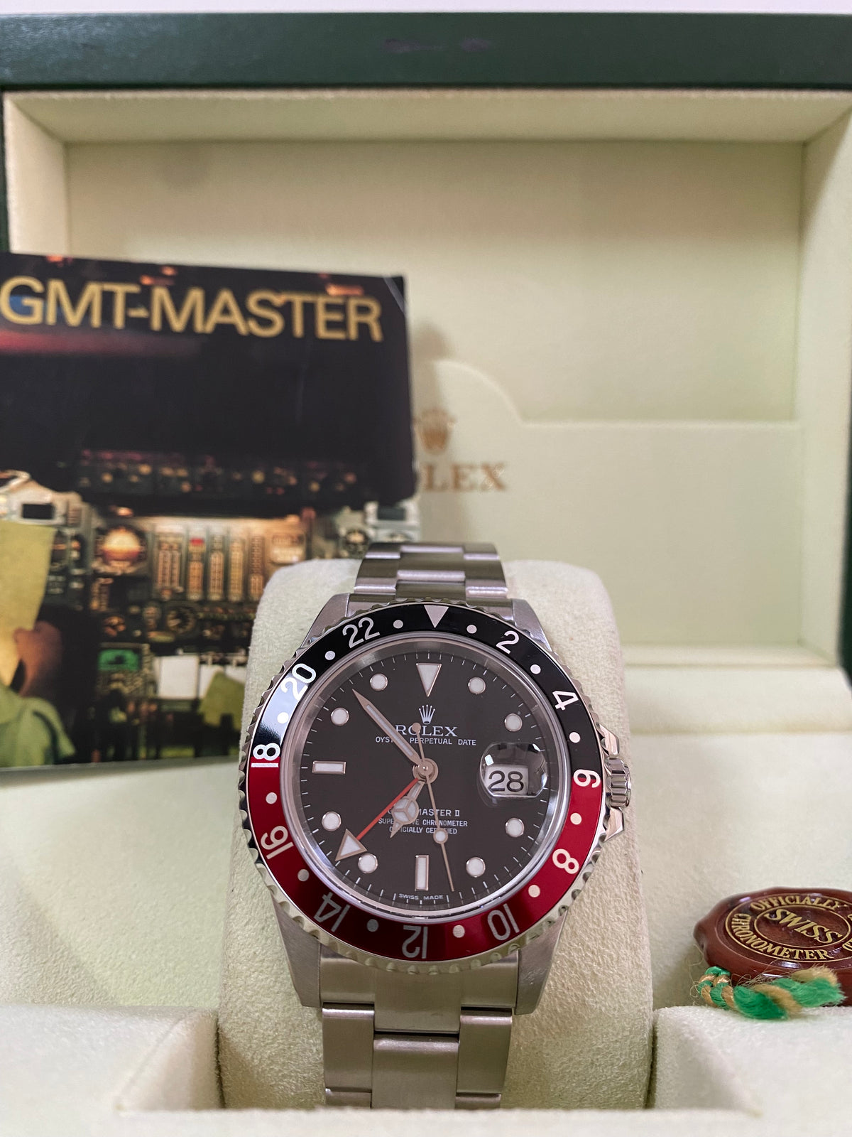 Rolex Steel GMT-Master II - Z serial - "Coke" Pre Ceramic Bezel No Holes - Oyster Bracelet - 16710