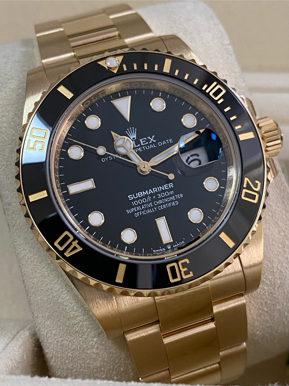 Rolex Yellow Gold Submariner Date - 2024 - Black Bezel - Black Dial - 126618LN *FULL SET*