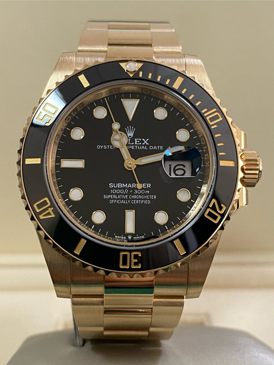 Rolex Yellow Gold Submariner Date - 2024 - Black Bezel - Black Dial - 126618LN *FULL SET*