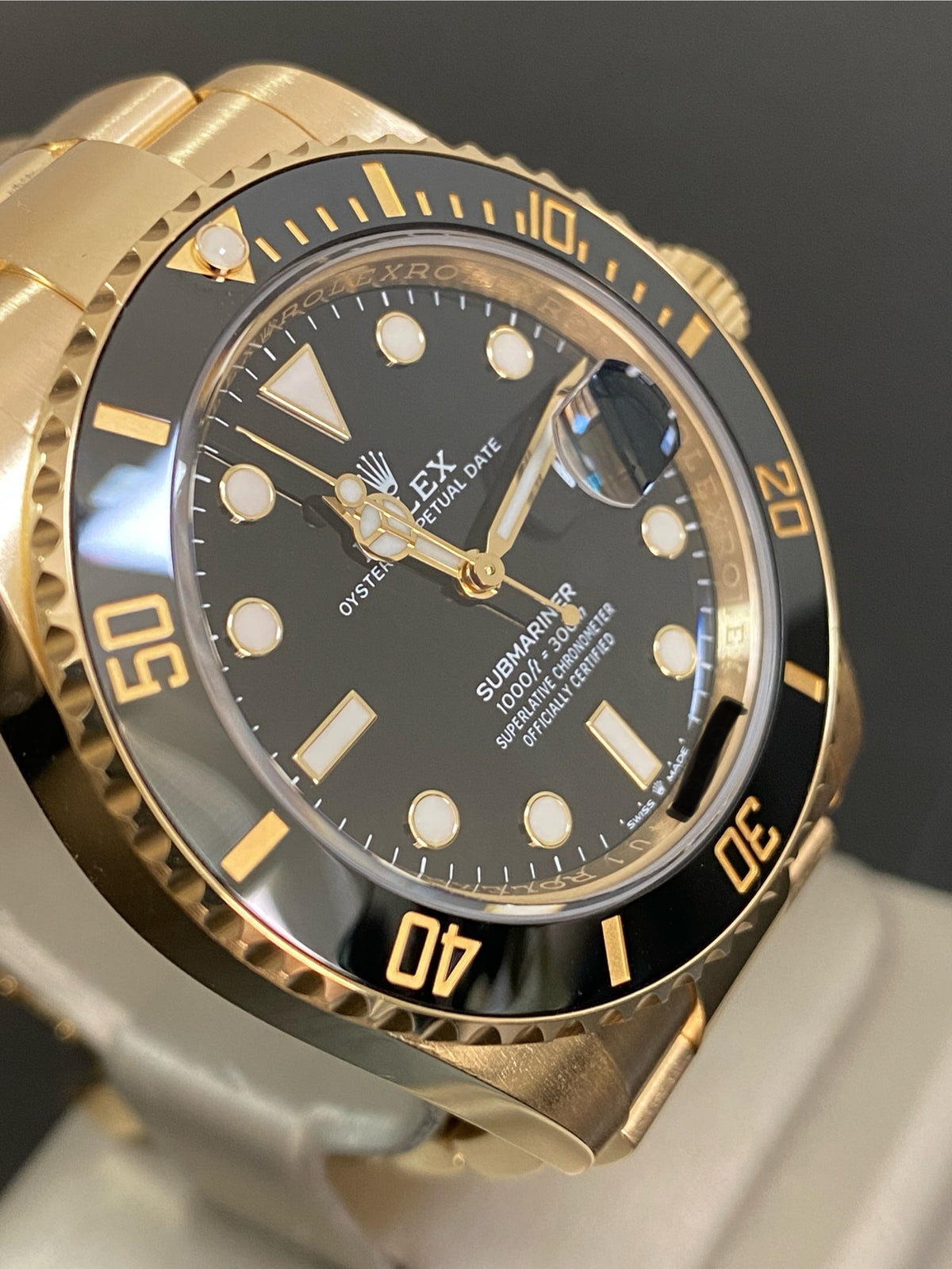 Rolex Yellow Gold Submariner Date - 2024 - Black Bezel - Black Dial - 126618LN *FULL SET*