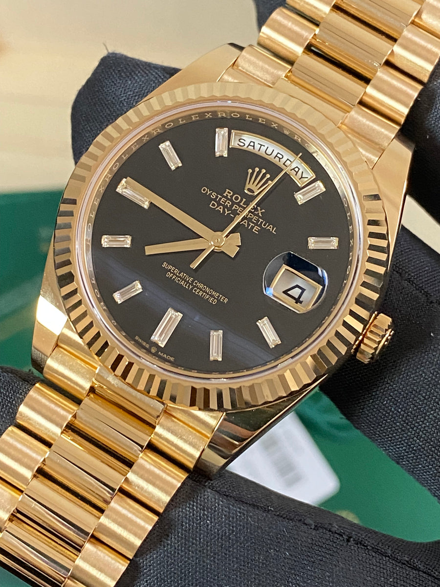 Rolex Yellow Gold Day-Date 40 - 2024 - Fluted Bezel - Onyx Baguette Dial - President Bracelet - 228238 *FULL SET*