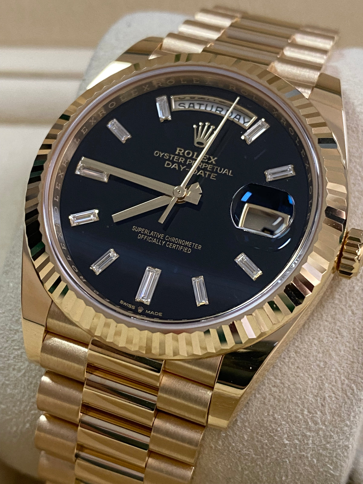 Rolex Yellow Gold Day-Date 40 - 2024 - Fluted Bezel - Onyx Baguette Dial - President Bracelet - 228238 *FULL SET*