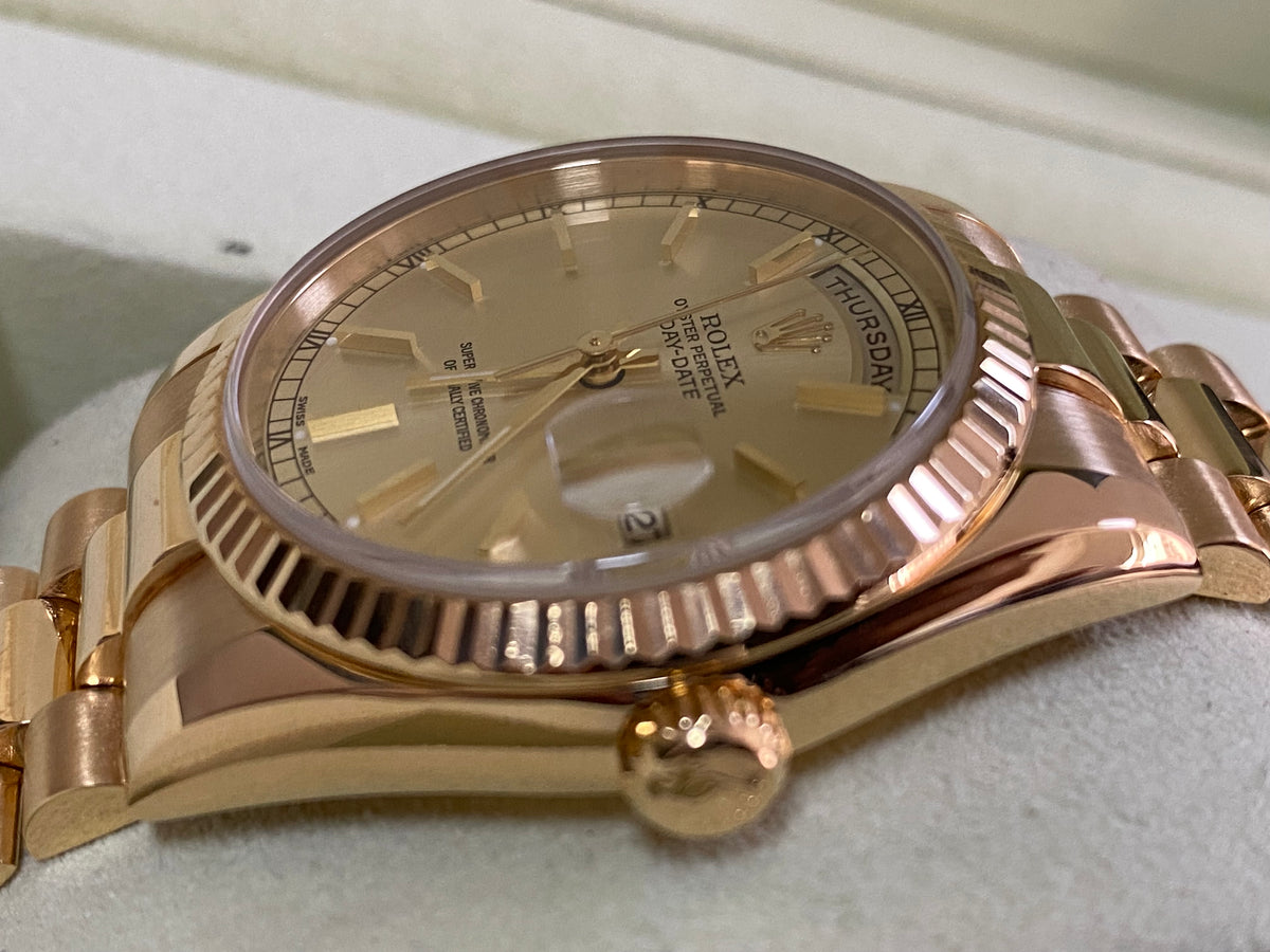 Rolex Yellow Gold Day-Date 36 - Y serial - Fluted Bezel - Champagne Dial - President Bracelet - 118238