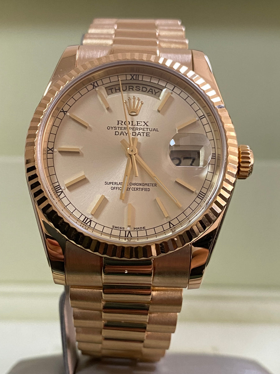 Rolex Yellow Gold Day-Date 36 - Y serial - Fluted Bezel - Champagne Dial - President Bracelet - 118238