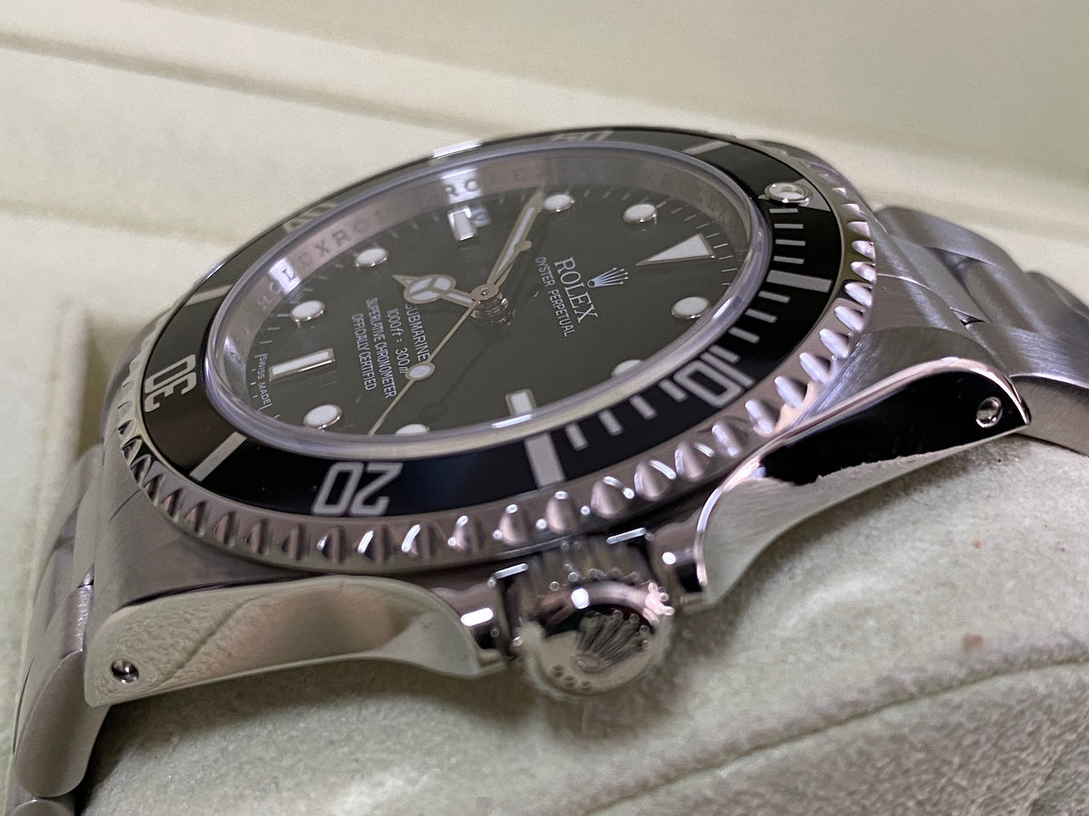 Rolex Steel No Date Submariner - V serial - Pre Ceramic Bezel - Black Dial - 14060M *FULL SET*