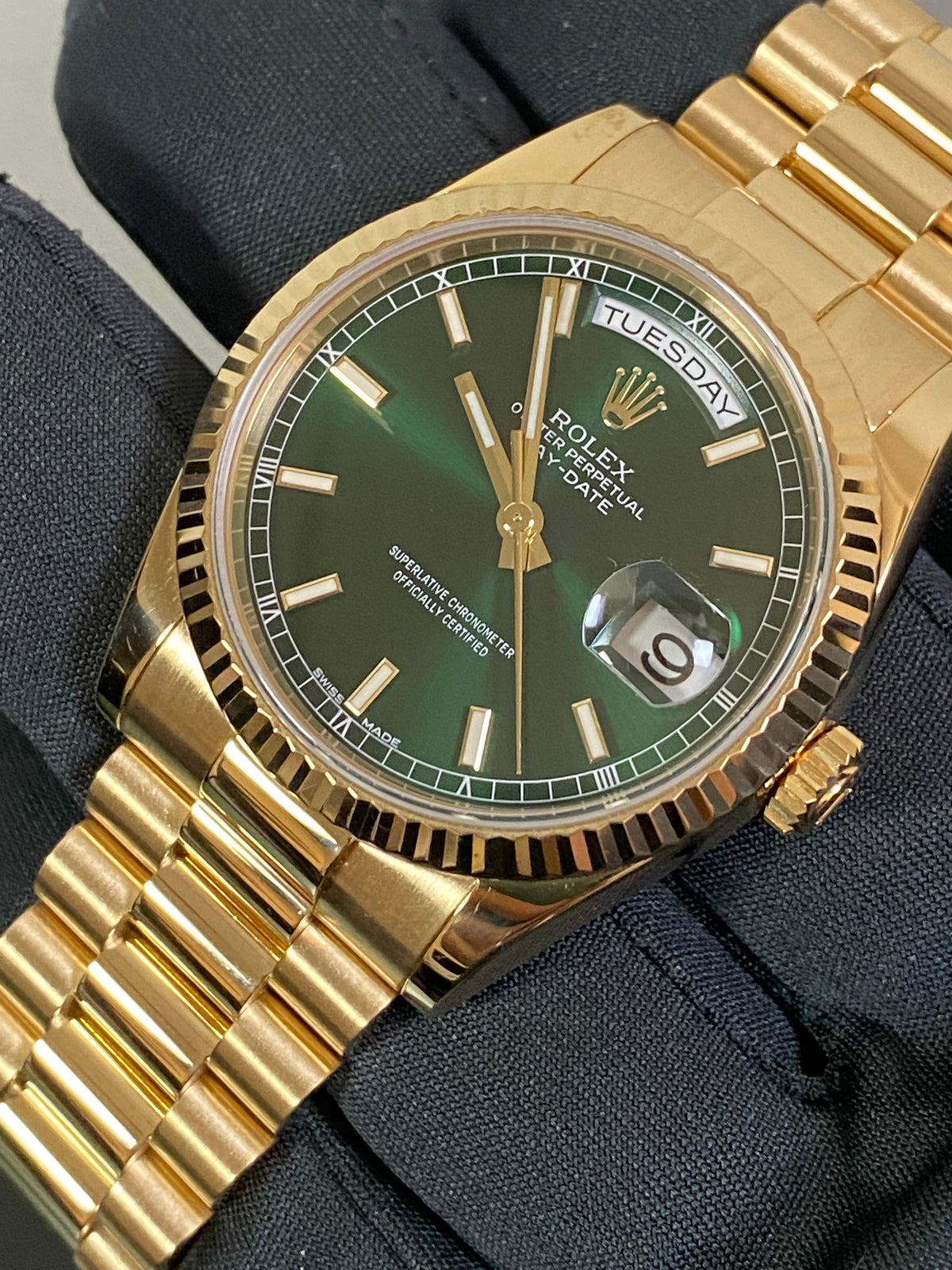 Rolex Yellow Gold Day-Date 36 - Fluted Bezel - Green Index Dial - President Bracelet - 118238