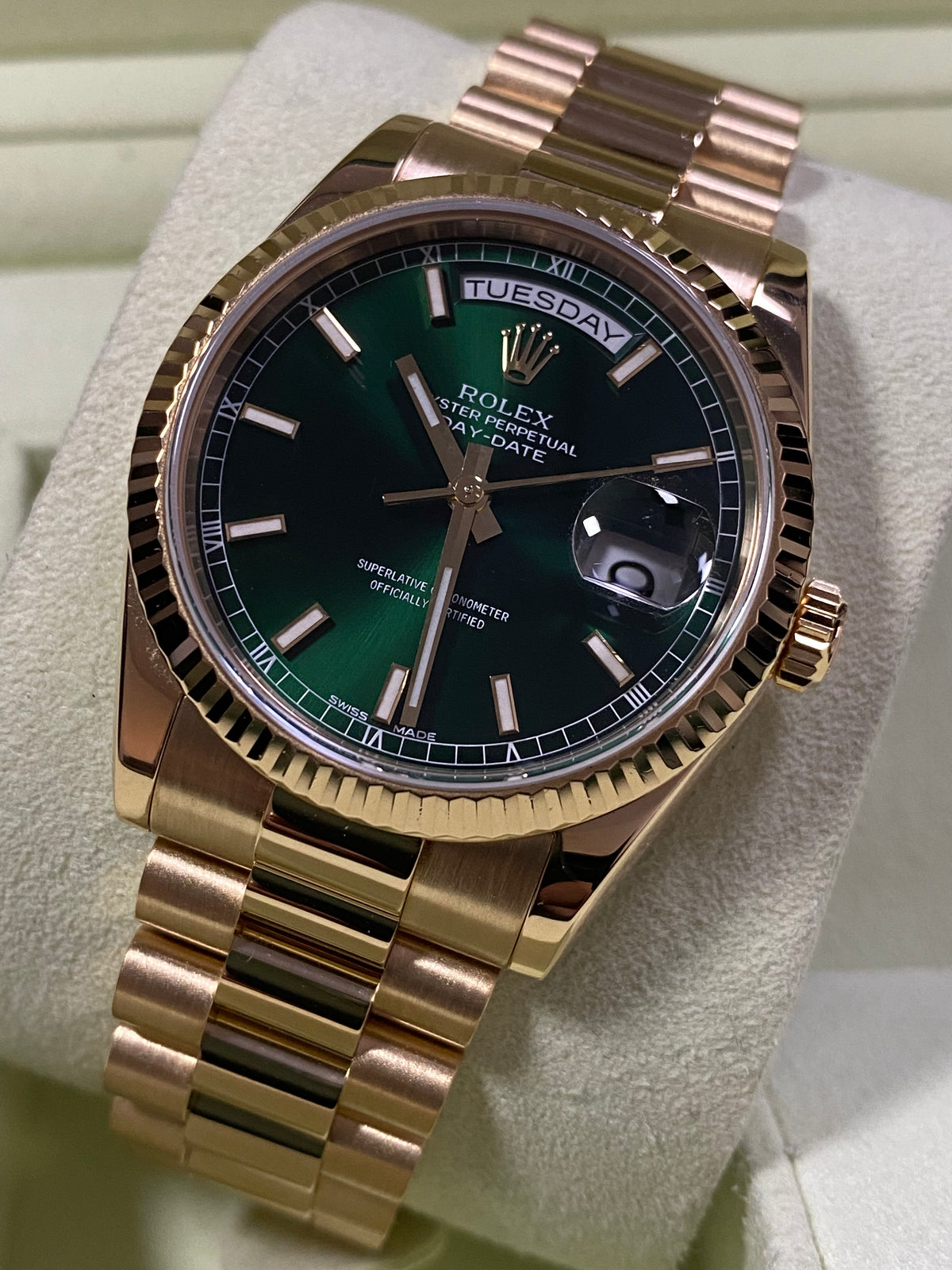 Rolex Yellow Gold Day-Date 36 - Fluted Bezel - Green Index Dial - President Bracelet - 118238