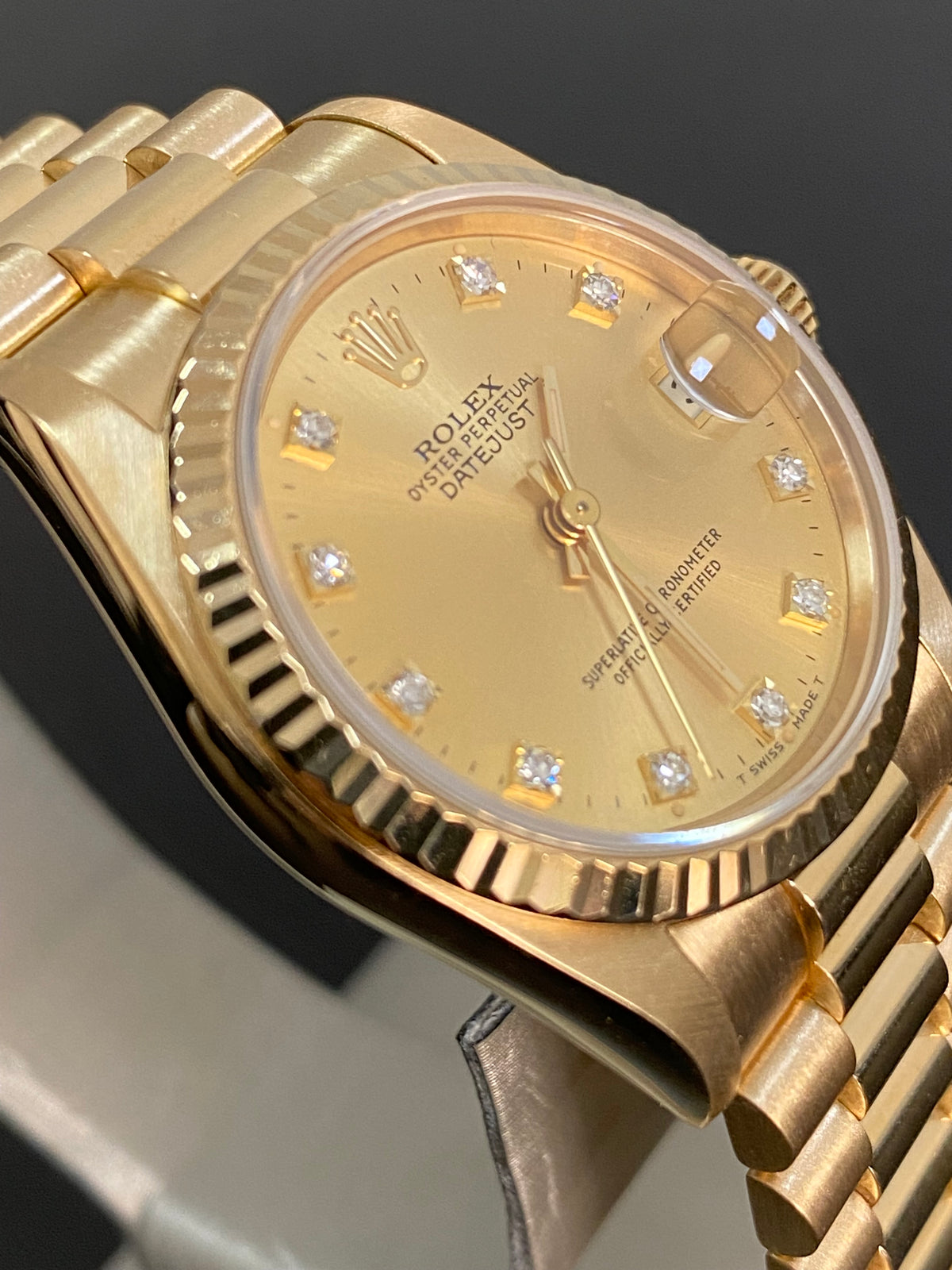 Rolex Yellow Gold Datejust 31 - N serial - Fluted Bezel - Factory Diamond Dial - President Bracelet - 68278