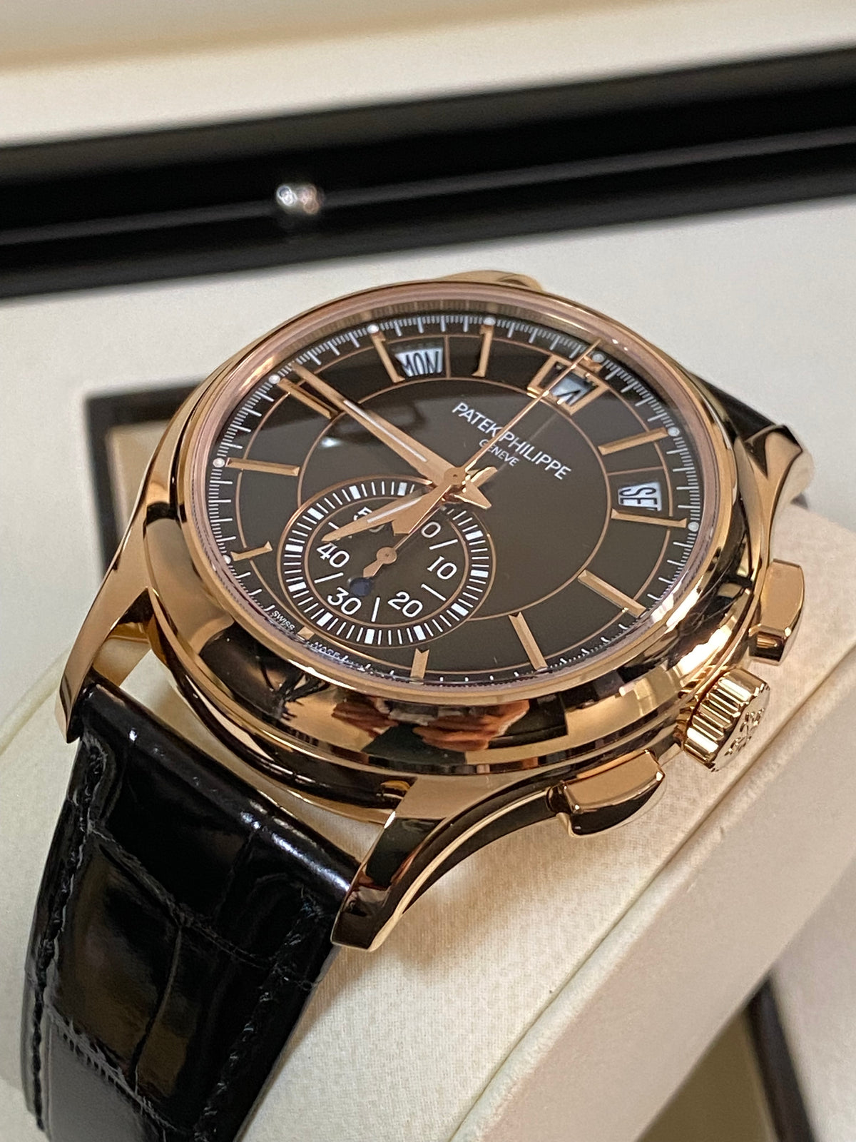 Patek Philippe Complications Flyback Chronograph Annual Calendar - Rose Gold - Brown Sunburst Dial - 5905R-001