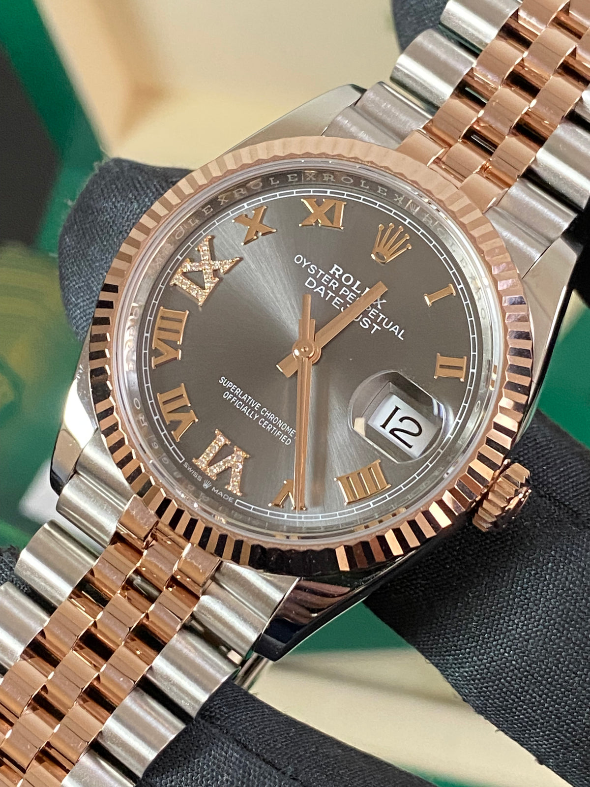 Rolex Everose Rolesor Datejust 36 - 2024 - Fluted Bezel - Dark Rhodium Roman Dial - Jubilee Bracelet - 126231 *FULL SET*