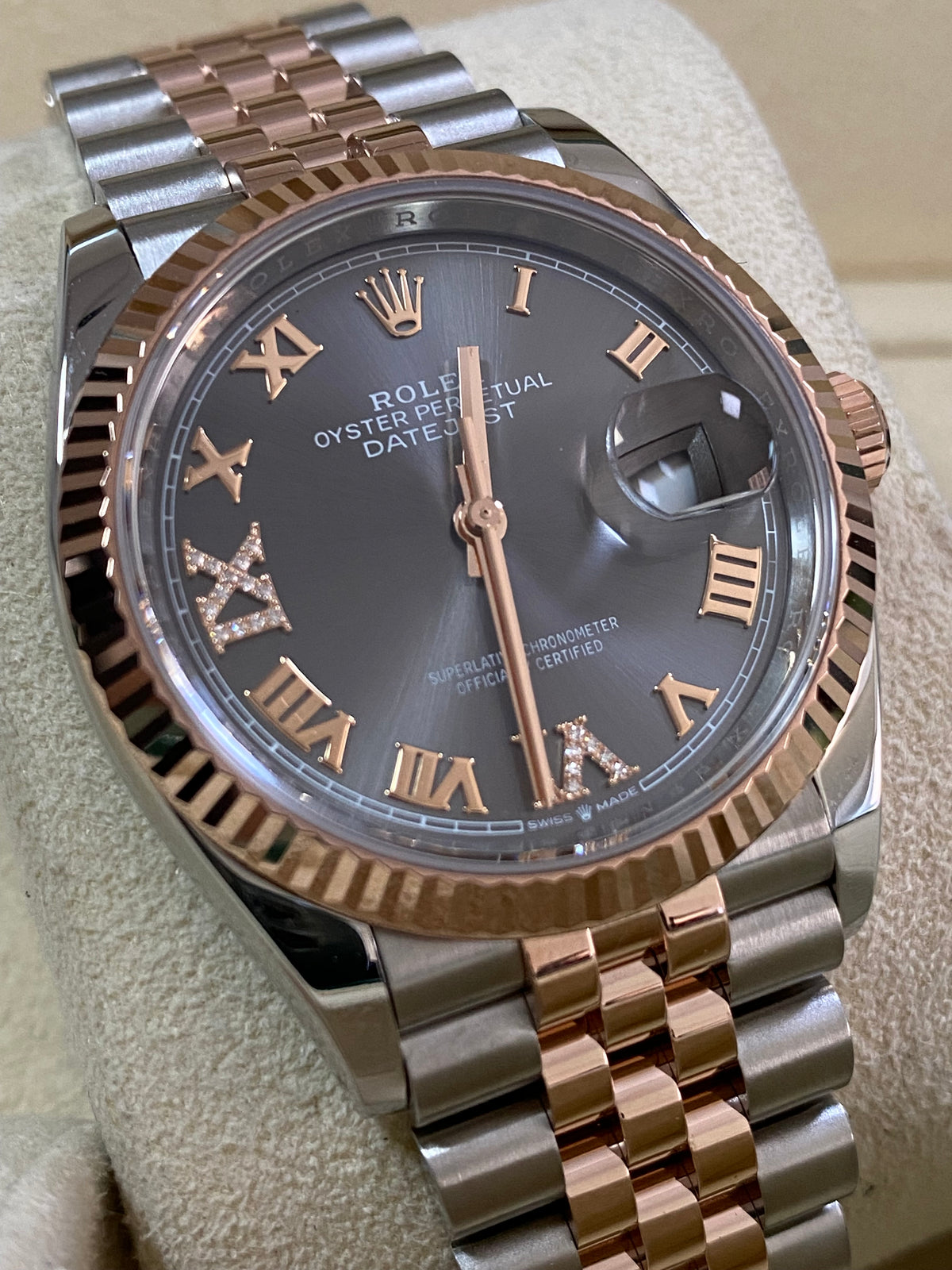 Rolex Everose Rolesor Datejust 36 - 2024 - Fluted Bezel - Dark Rhodium Roman Dial - Jubilee Bracelet - 126231 *FULL SET*