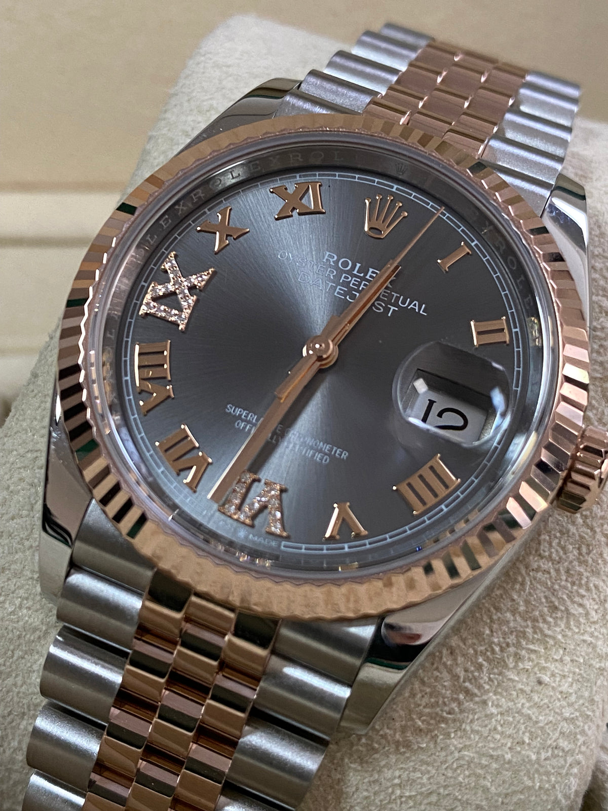 Rolex Everose Rolesor Datejust 36 - 2024 - Fluted Bezel - Dark Rhodium Roman Dial - Jubilee Bracelet - 126231 *FULL SET*