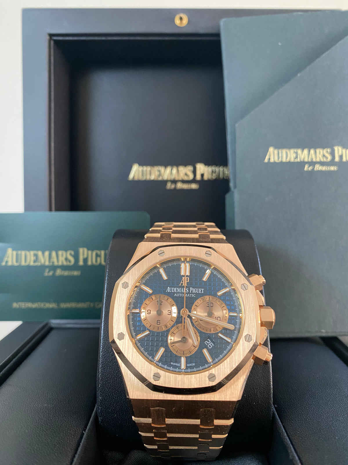 Audemars Piguet Royal Oak Chronograph - 41mm - Gold & Blue Dial - 26331OR.00.1220OR.01 *FULL SET*