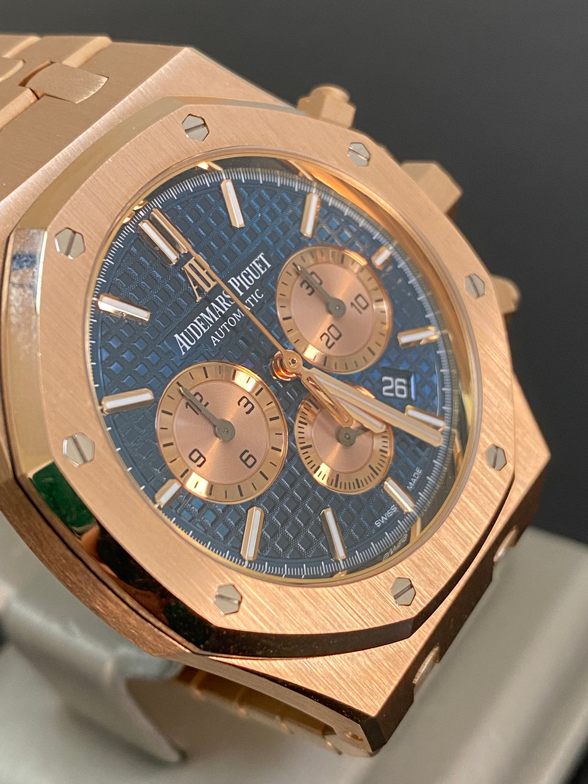 Audemars Piguet Royal Oak Chronograph - 41mm - Gold & Blue Dial - 26331OR.00.1220OR.01 *FULL SET*