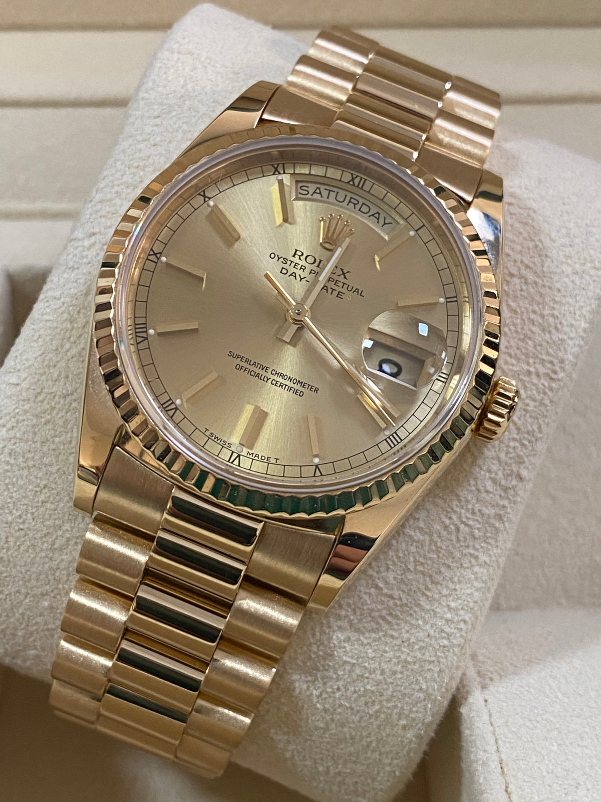 Rolex Yellow Gold Day-Date 36 - L Serial - Fluted Bezel - Champagne Index Dial - President Bracelet - 18238