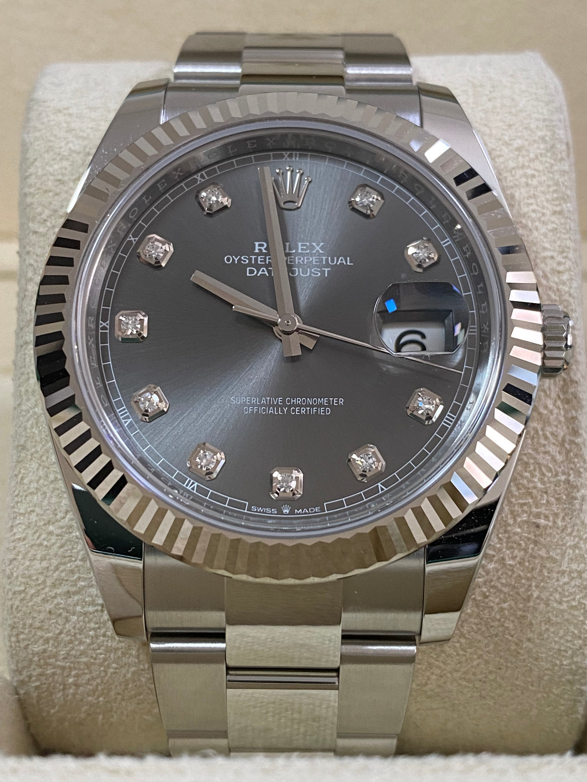 Rolex Steel and White Gold Datejust 41 - 2024 - Fluted Bezel - Rhodium Diamond Dial - Oyster Bracelet - 126334 *FULL SET*