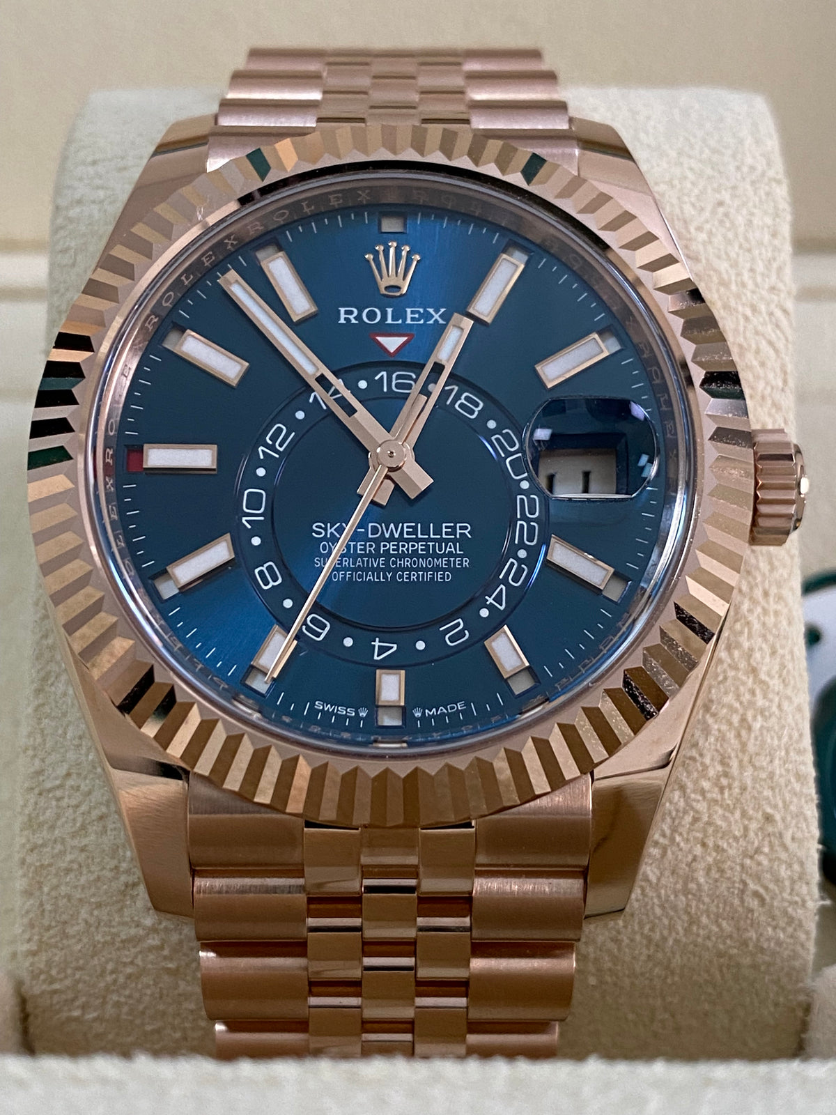 Rolex Everose Gold Sky-Dweller - 2024 - Blue Index Dial - Jubilee Bracelet - 336935 *FULL SET*