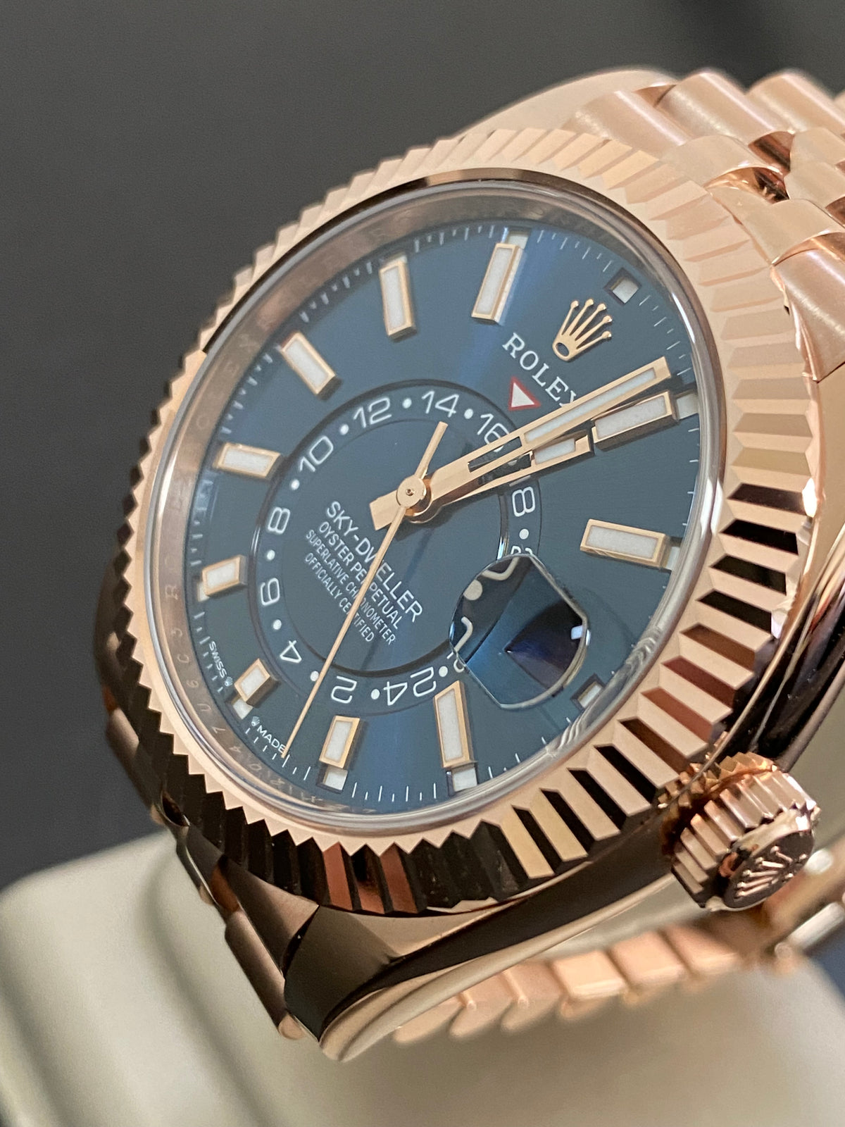 Rolex Everose Gold Sky-Dweller - 2024 - Blue Index Dial - Jubilee Bracelet - 336935 *FULL SET*