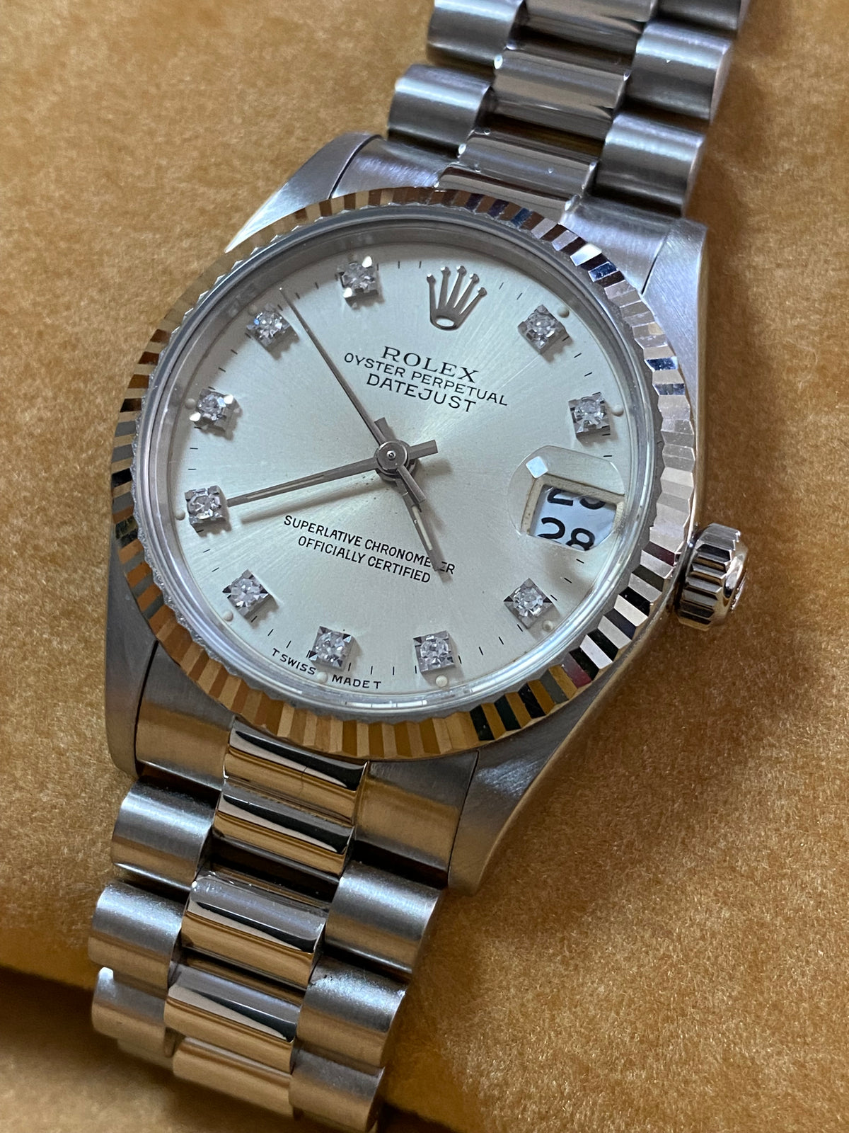 Rolex White Gold Datejust 31 - L Serial - Fluted Bezel - Factory Diamond Dial - President Bracelet - 68279