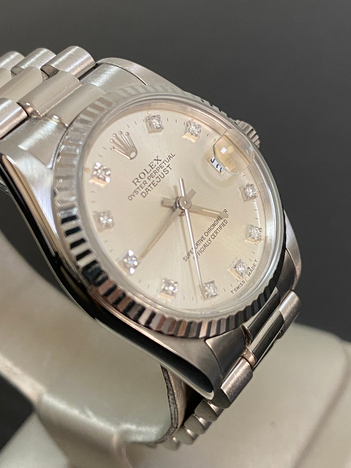 Rolex White Gold Datejust 31 - L Serial - Fluted Bezel - Factory Diamond Dial - President Bracelet - 68279