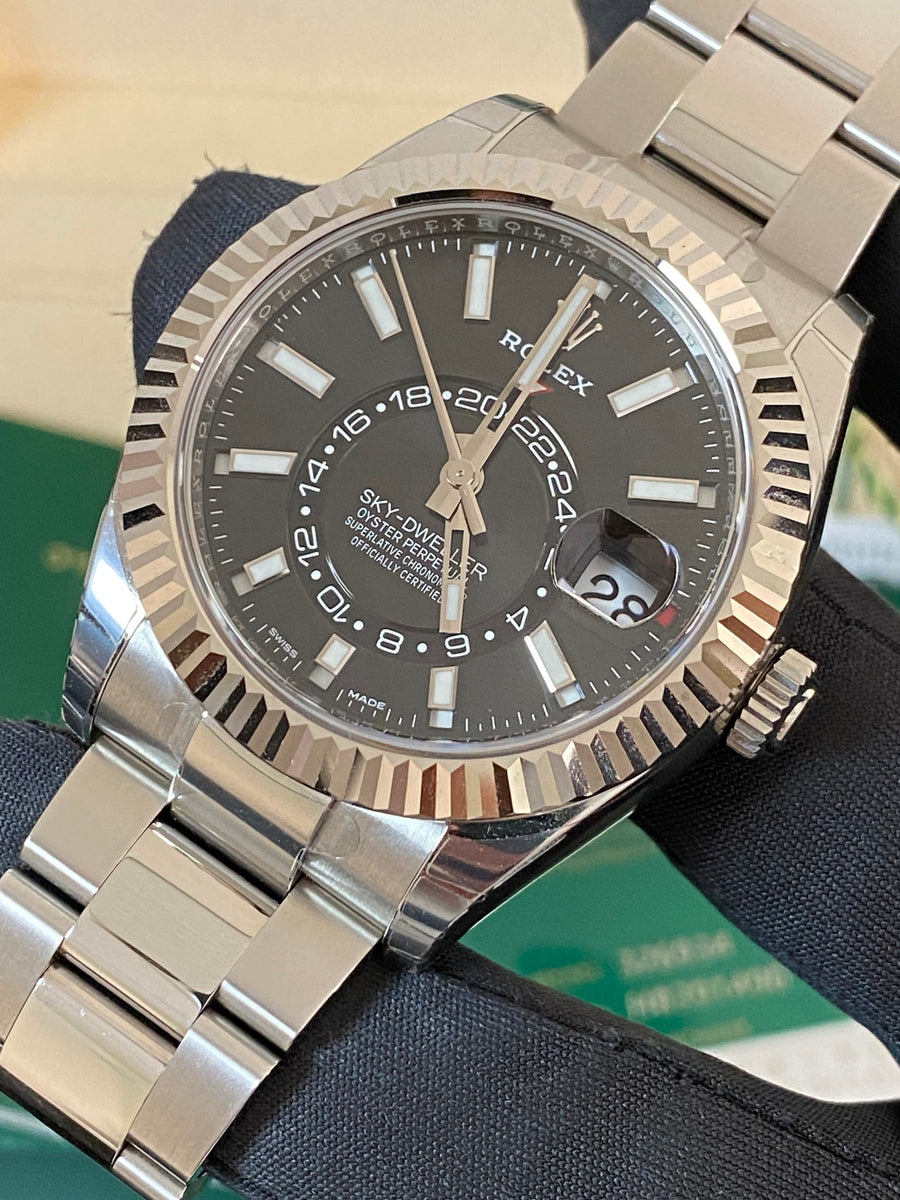 Rolex White Rolesor Sky-Dweller - 2021 - Black Index Dial - Oyster Bracelet - 326934 *FULL STICKERS*