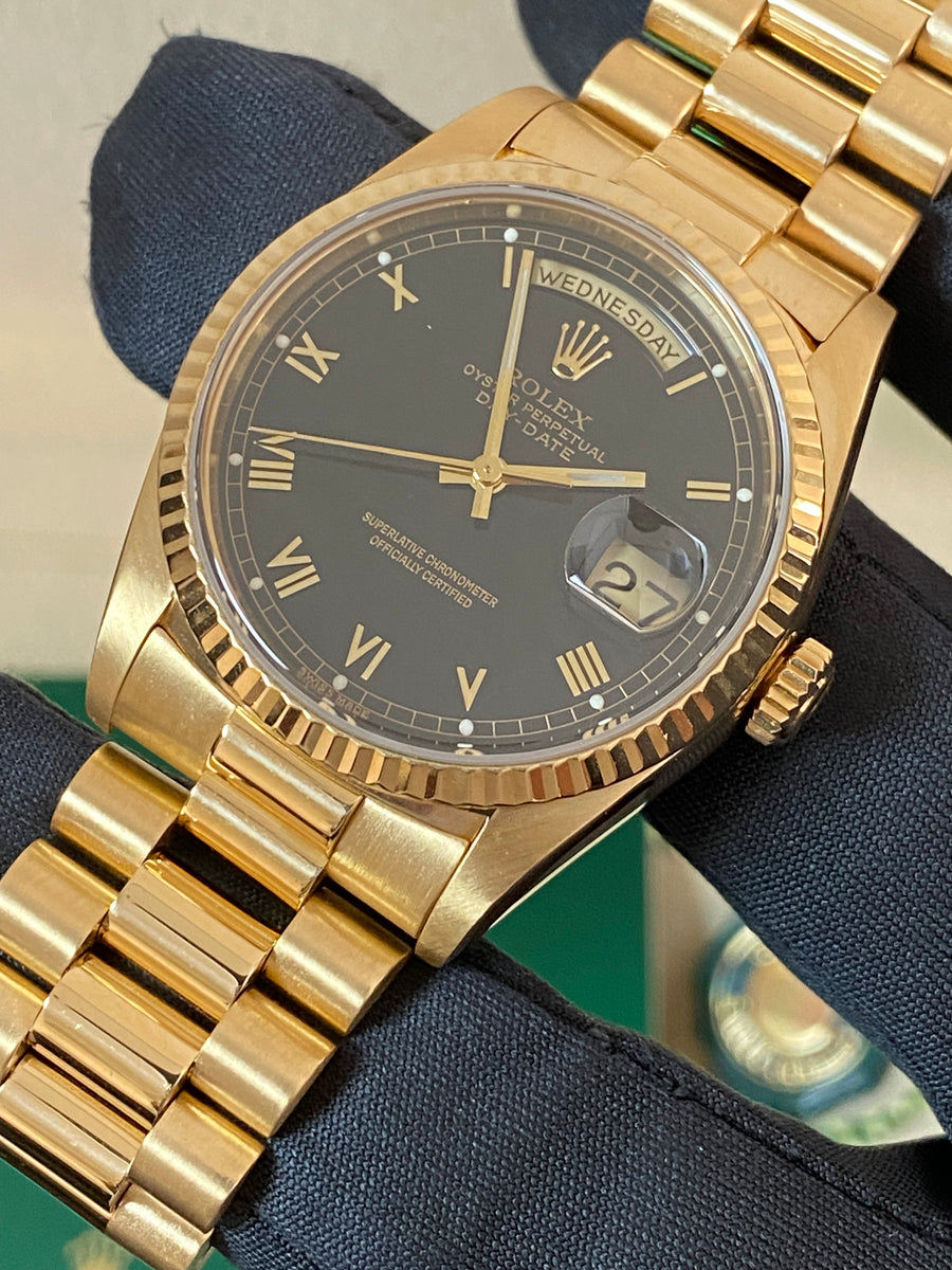 Rolex Yellow Gold Day-Date 36 - E serial - Fluted Bezel - Black Roman Dial - Double Quickset - President Bracelet - 18238