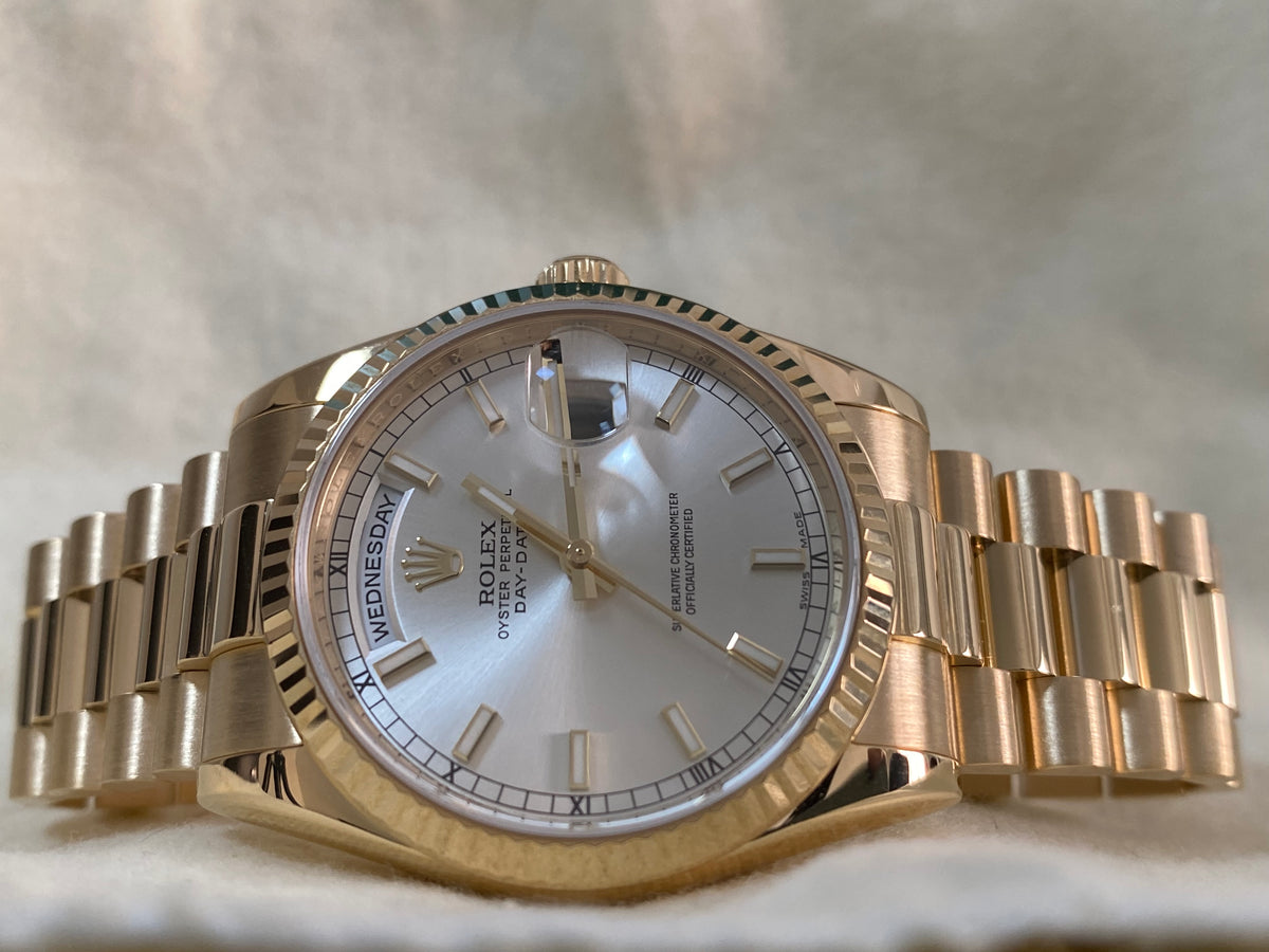 Rolex Yellow Gold Day-Date 36 - M serial - Fluted Bezel - Silver Index Dial - President Bracelet - 118238 *OPEN CARD*